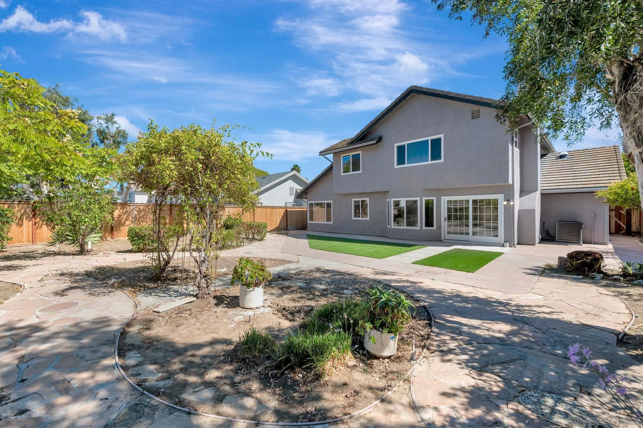 https://cdn.realtyfeed.com/cdn/127/250040817/79309808210957fd71dfcc93b4cdc2d5.webp