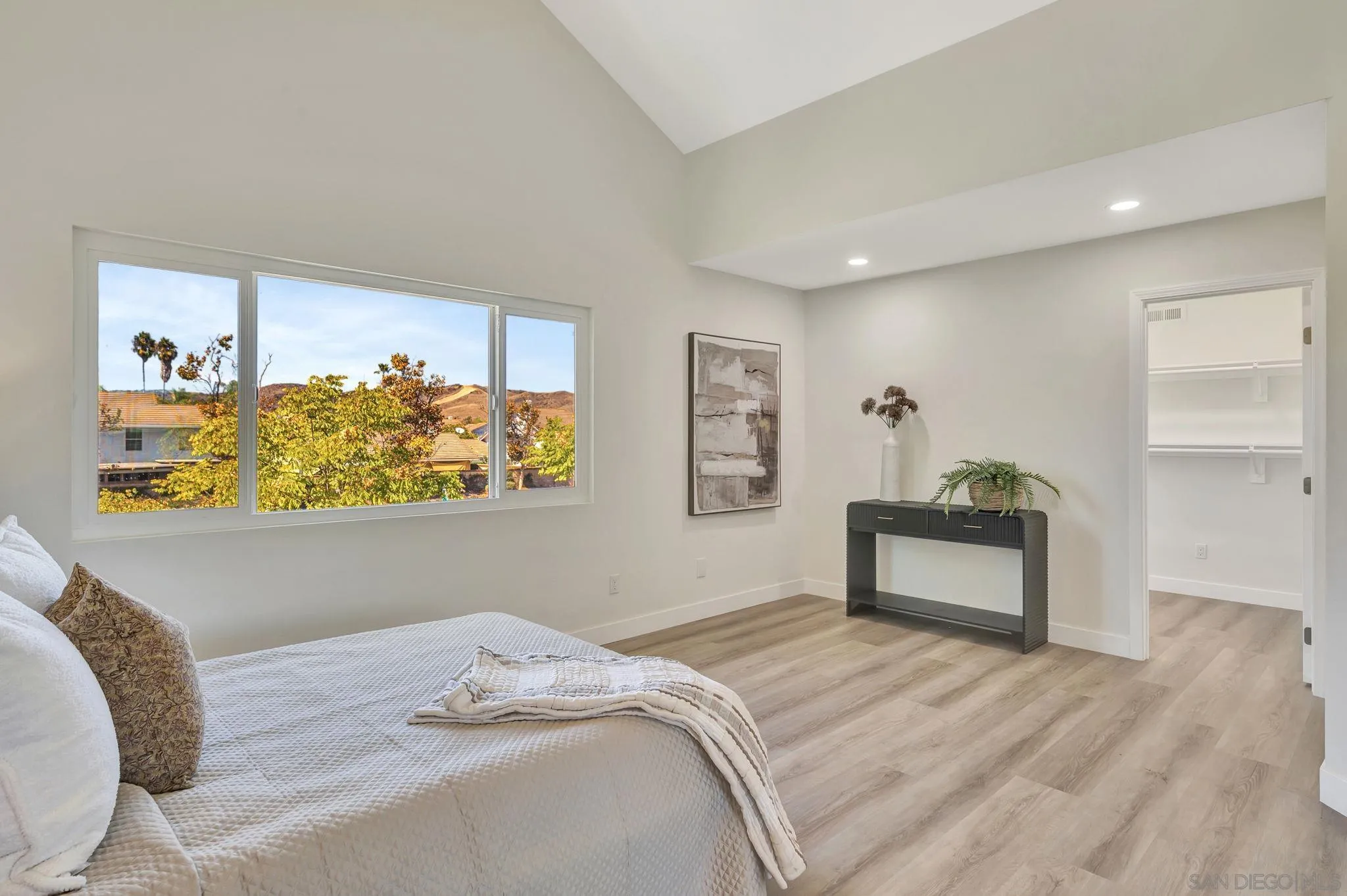 https://cdn.realtyfeed.com/cdn/127/250040817/d7af99132d6008c9876ecbf415be8a6e.webp