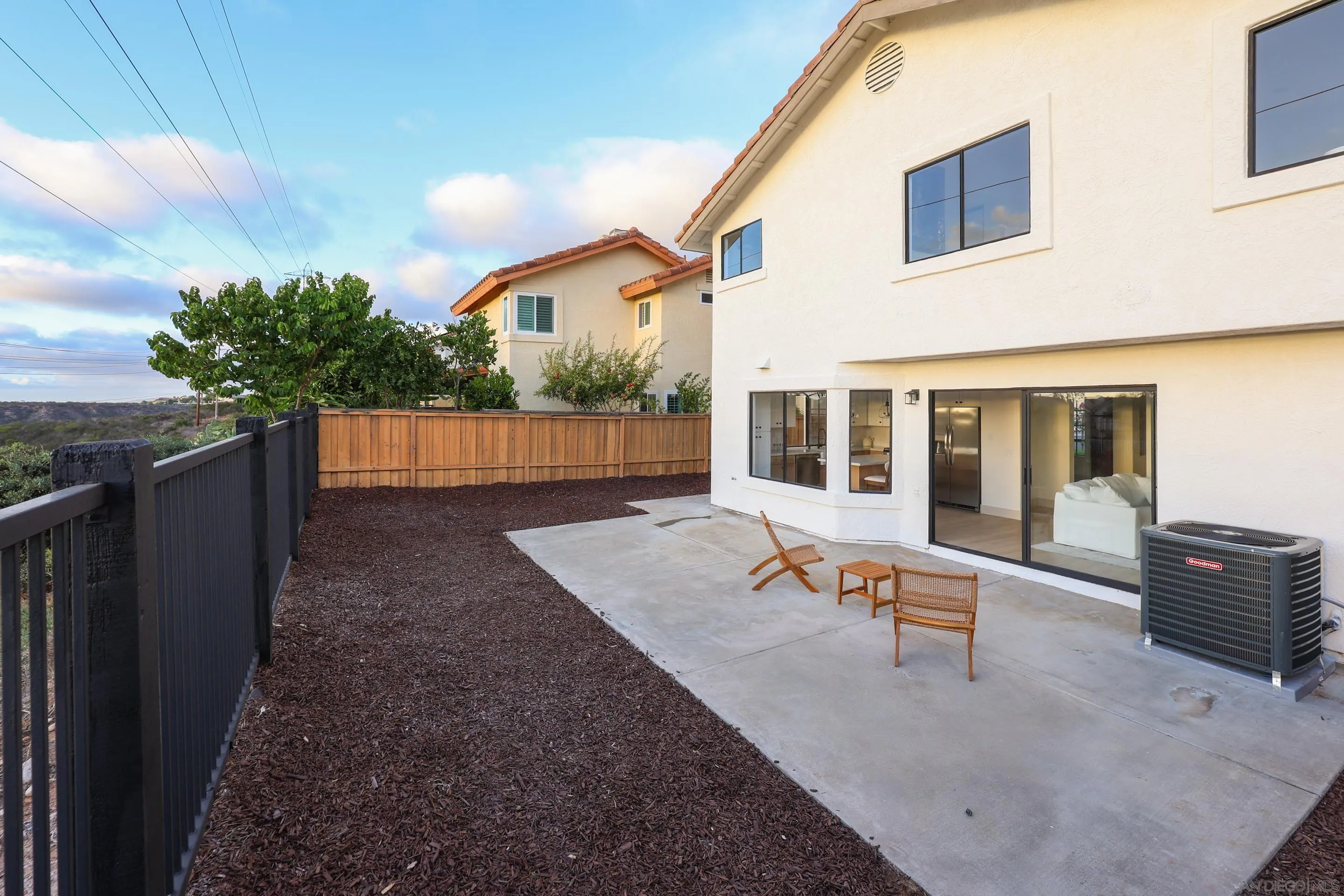 https://cdn.realtyfeed.com/cdn/127/250040819/10c423f05008073f7cd869f61879f3dd.webp