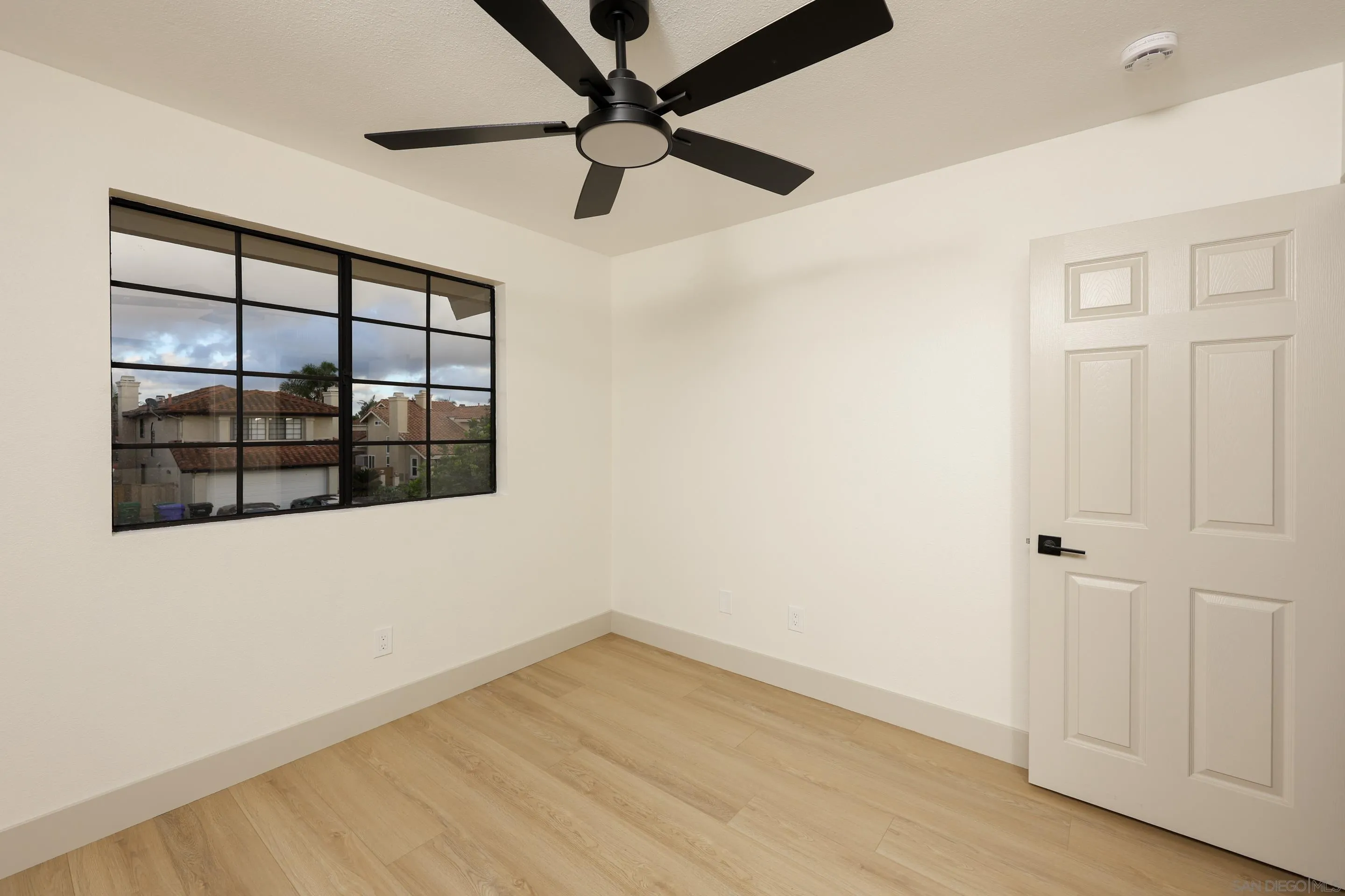 https://cdn.realtyfeed.com/cdn/127/250040819/34356d621ce7637e83c14c3744bad5f4.webp