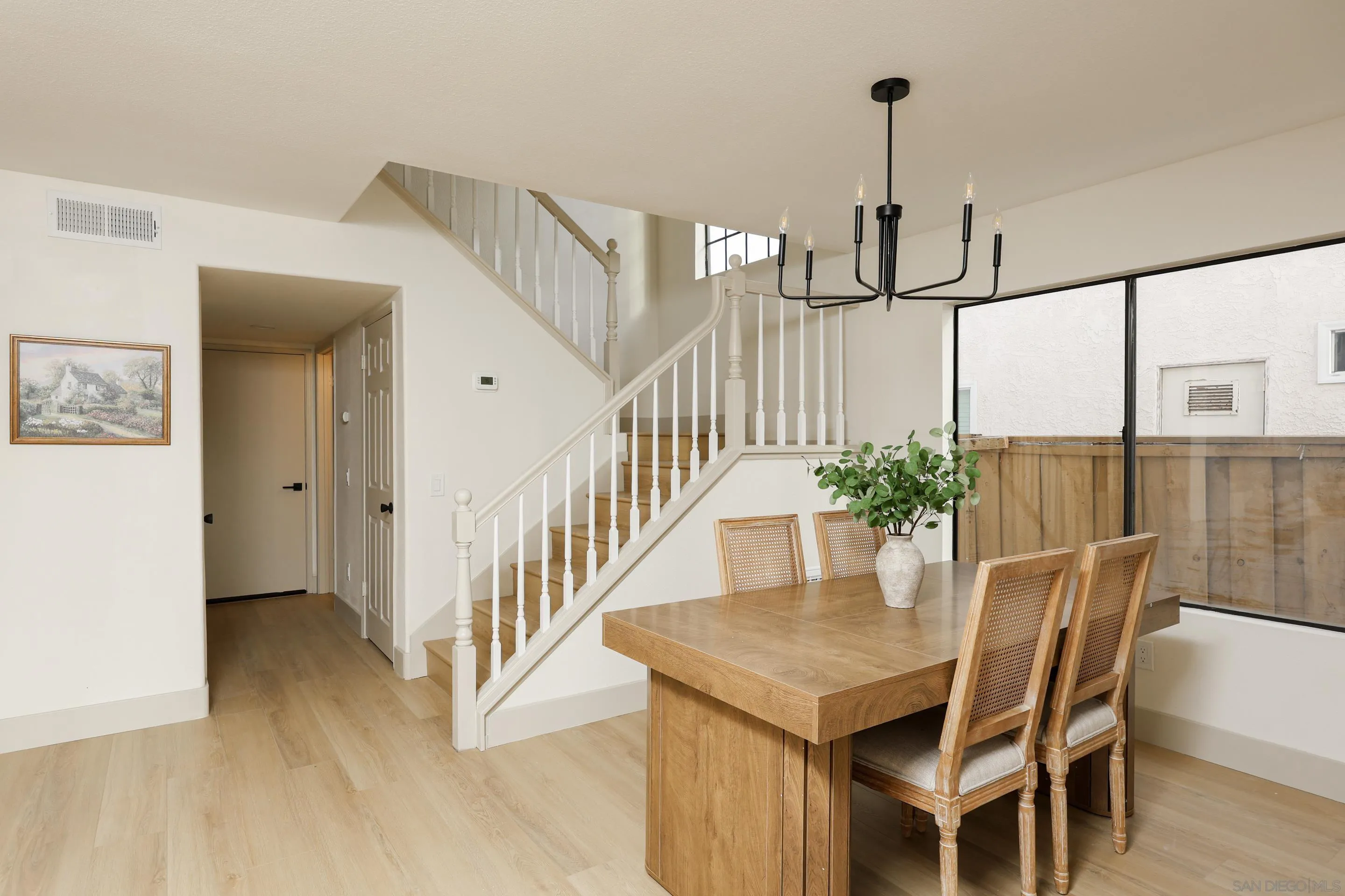 https://cdn.realtyfeed.com/cdn/127/250040819/425a345b22ab90e6a79ef0df5f28eca0.webp