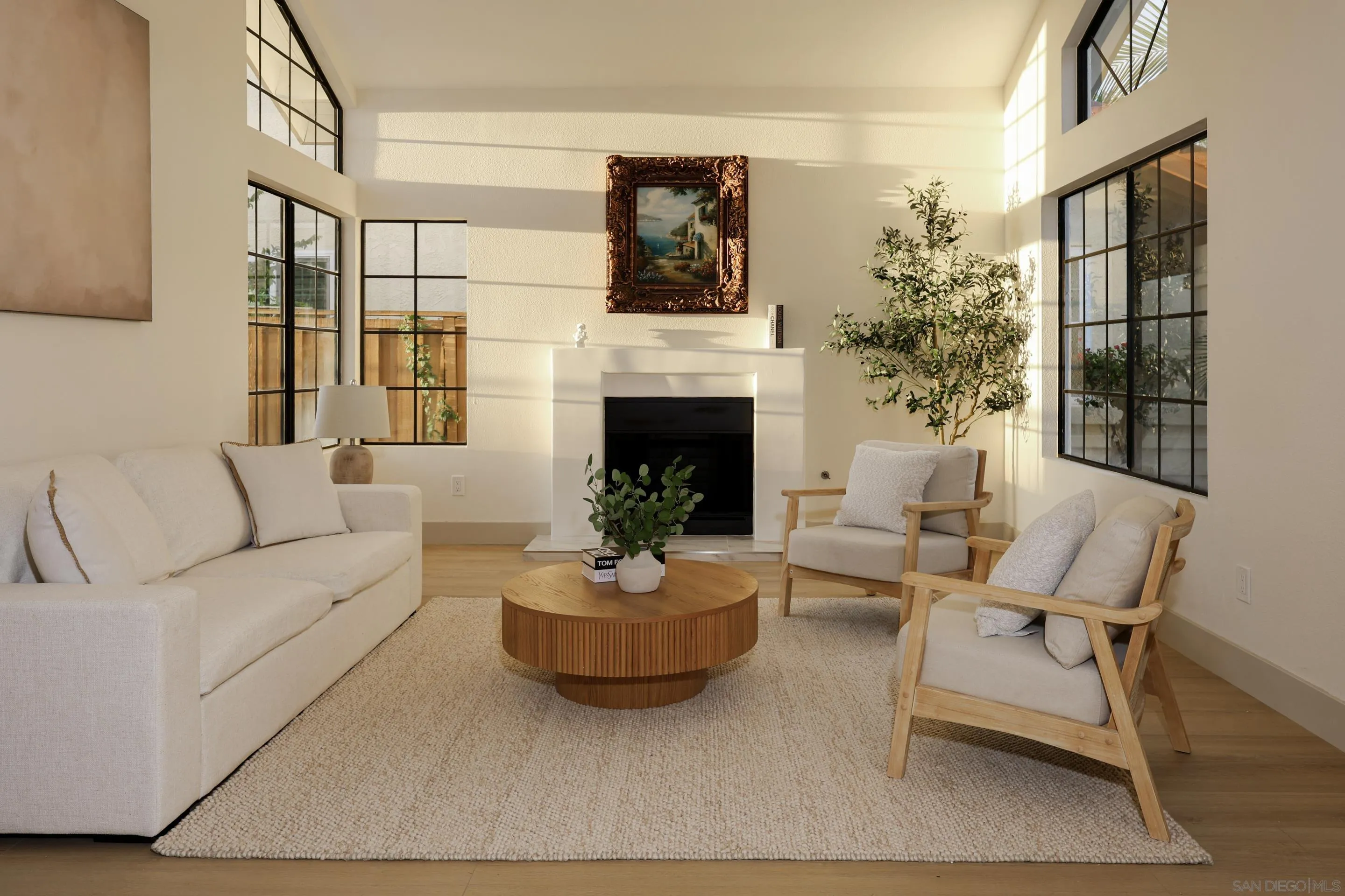 https://cdn.realtyfeed.com/cdn/127/250040819/56551666081d47b74c773445160926d5.webp