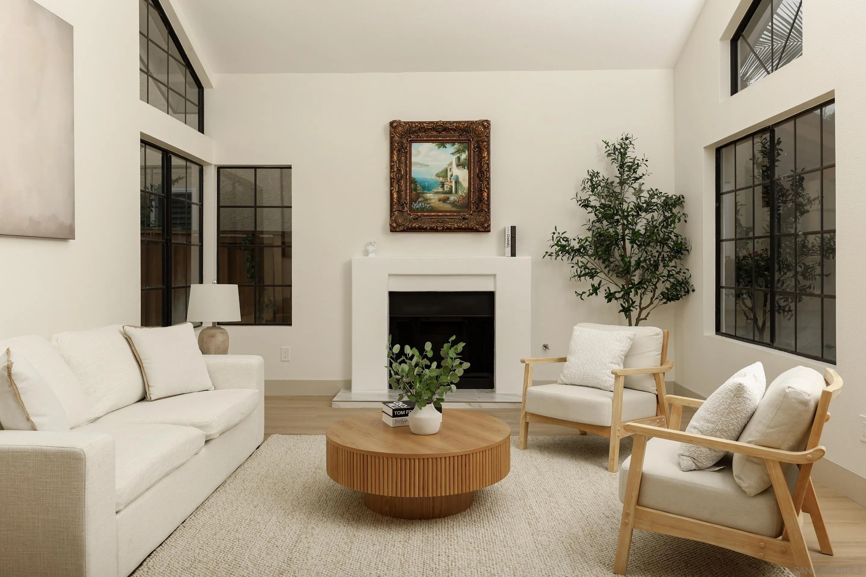 https://cdn.realtyfeed.com/cdn/127/250040819/6335fd0639ff4b72af44f289d97133fb.webp