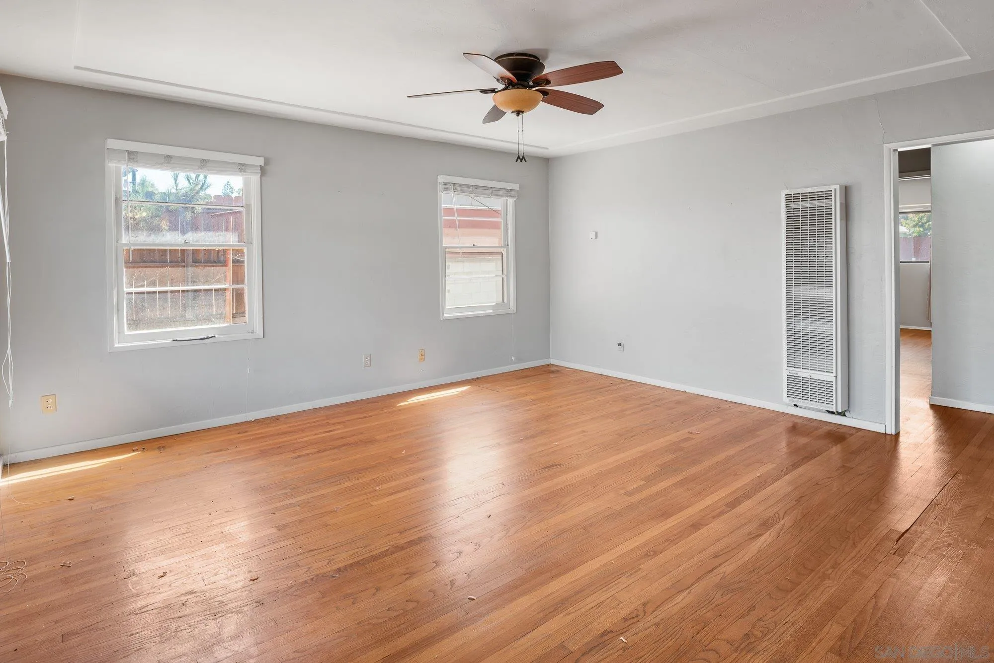 https://cdn.realtyfeed.com/cdn/127/250040827/d20f24399a039d574790c1d12404df0a.webp