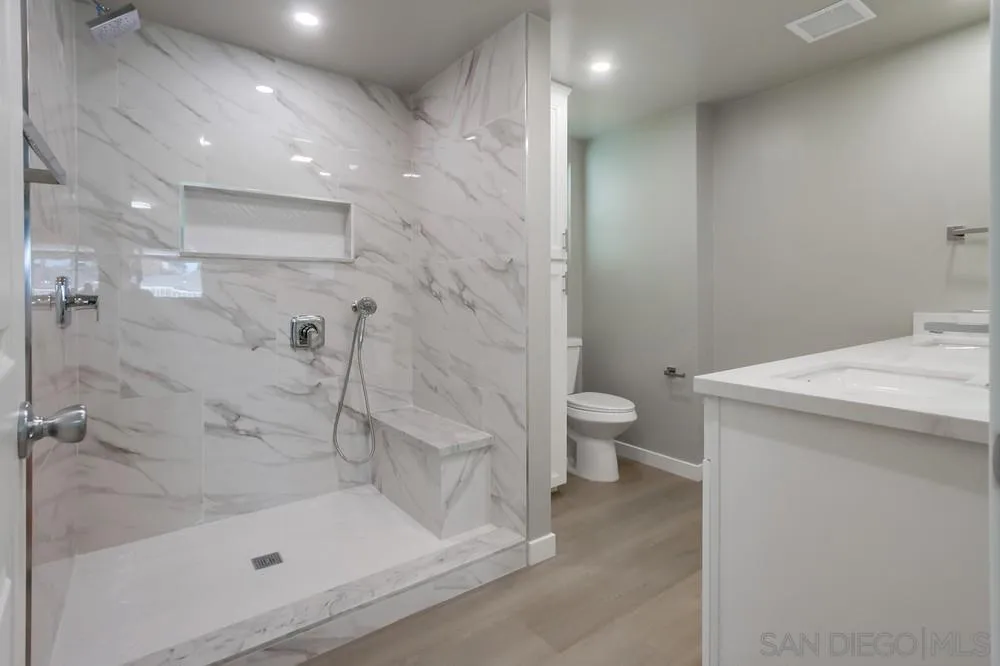 https://cdn.realtyfeed.com/cdn/127/250040838/001661975e7e64c91efec9b1d123b4f6.webp