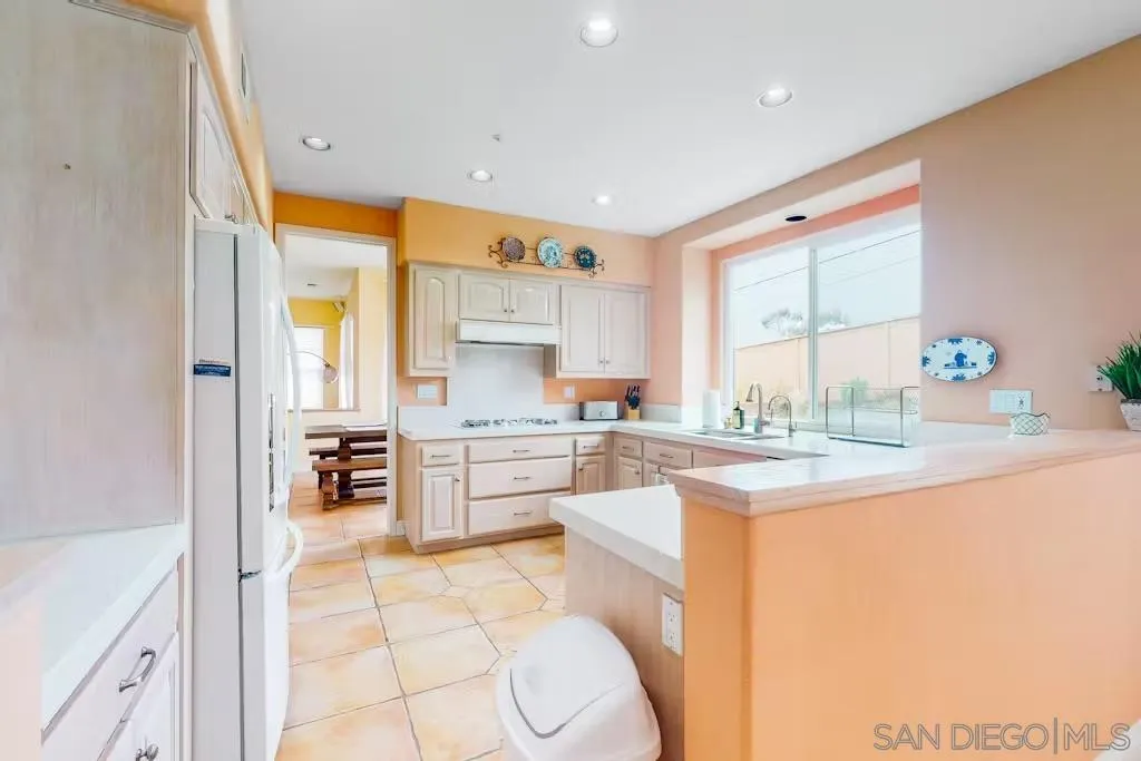 863 Starflower Rd, Encinitas, CA, 92024