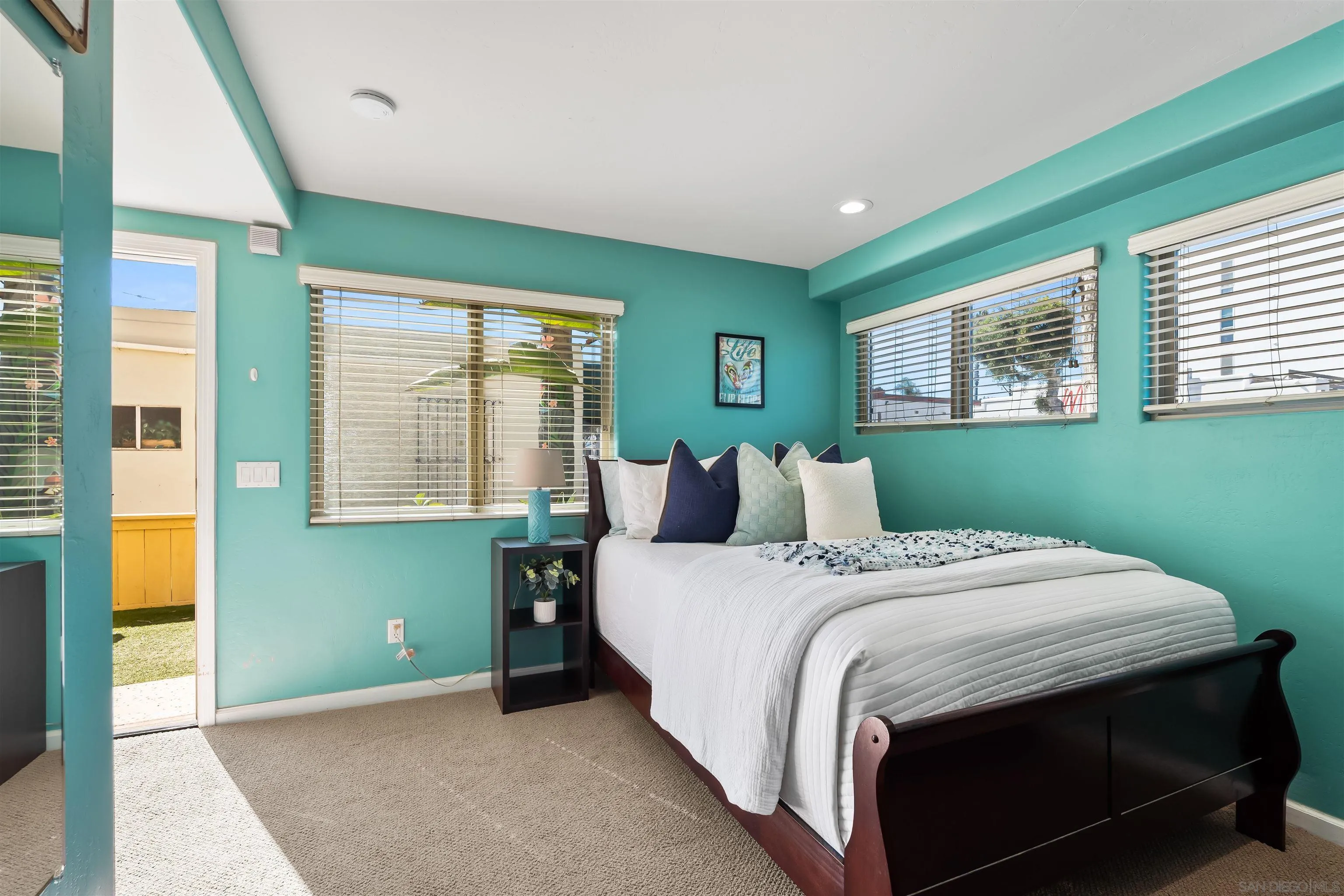 https://cdn.realtyfeed.com/cdn/127/250040847/c3b7efae4ac06af35071718f14abcf20.webp
