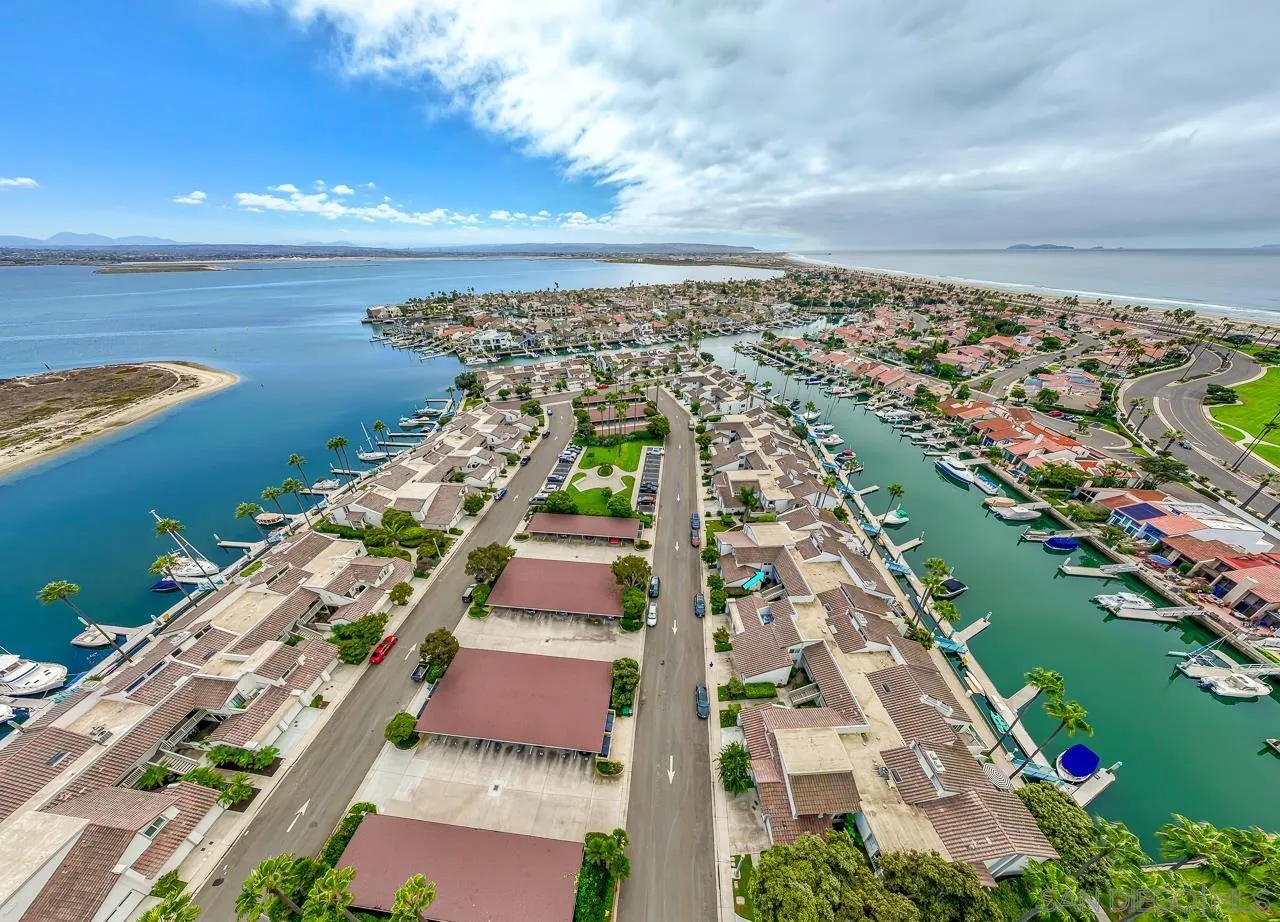 https://cdn.realtyfeed.com/cdn/127/250040851/826a203a7d636c39e1b88e1e33ad8ba6.webp