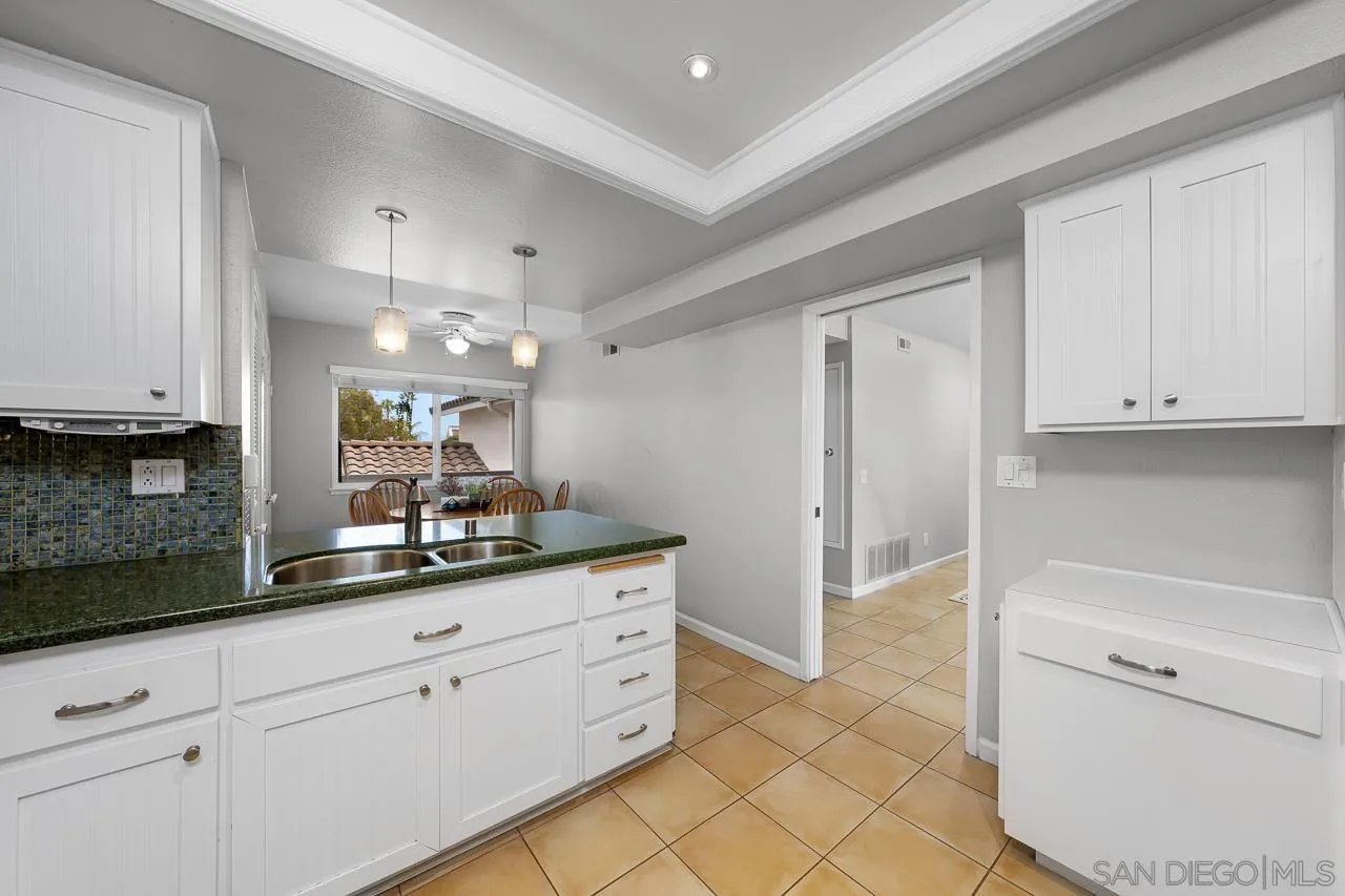 https://cdn.realtyfeed.com/cdn/127/250040851/bdb38fbbd02e1e2877ec45bf89ab8db7.webp
