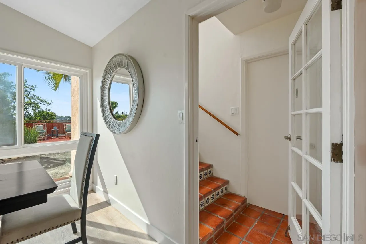 https://cdn.realtyfeed.com/cdn/127/250040853/421c3b08591fd47fe131524e707b3006.webp