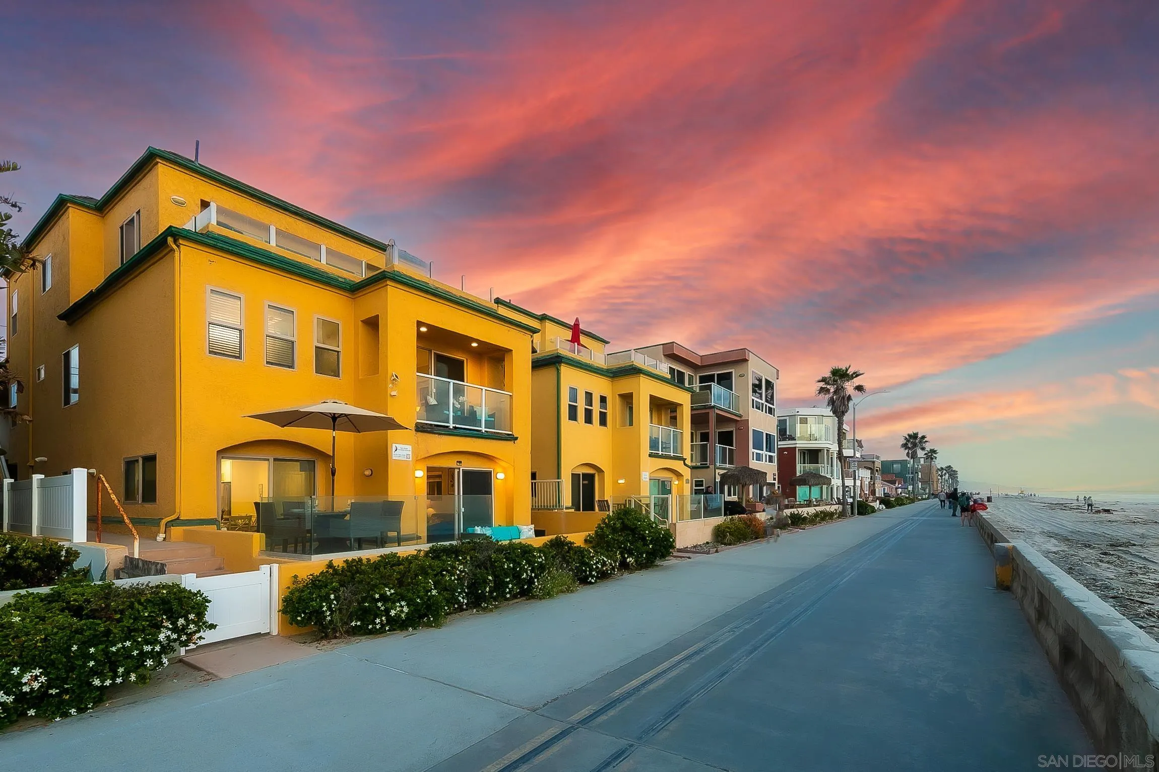 https://cdn.realtyfeed.com/cdn/127/250040860/18b3809e718de7d12268953eb21fb176.webp