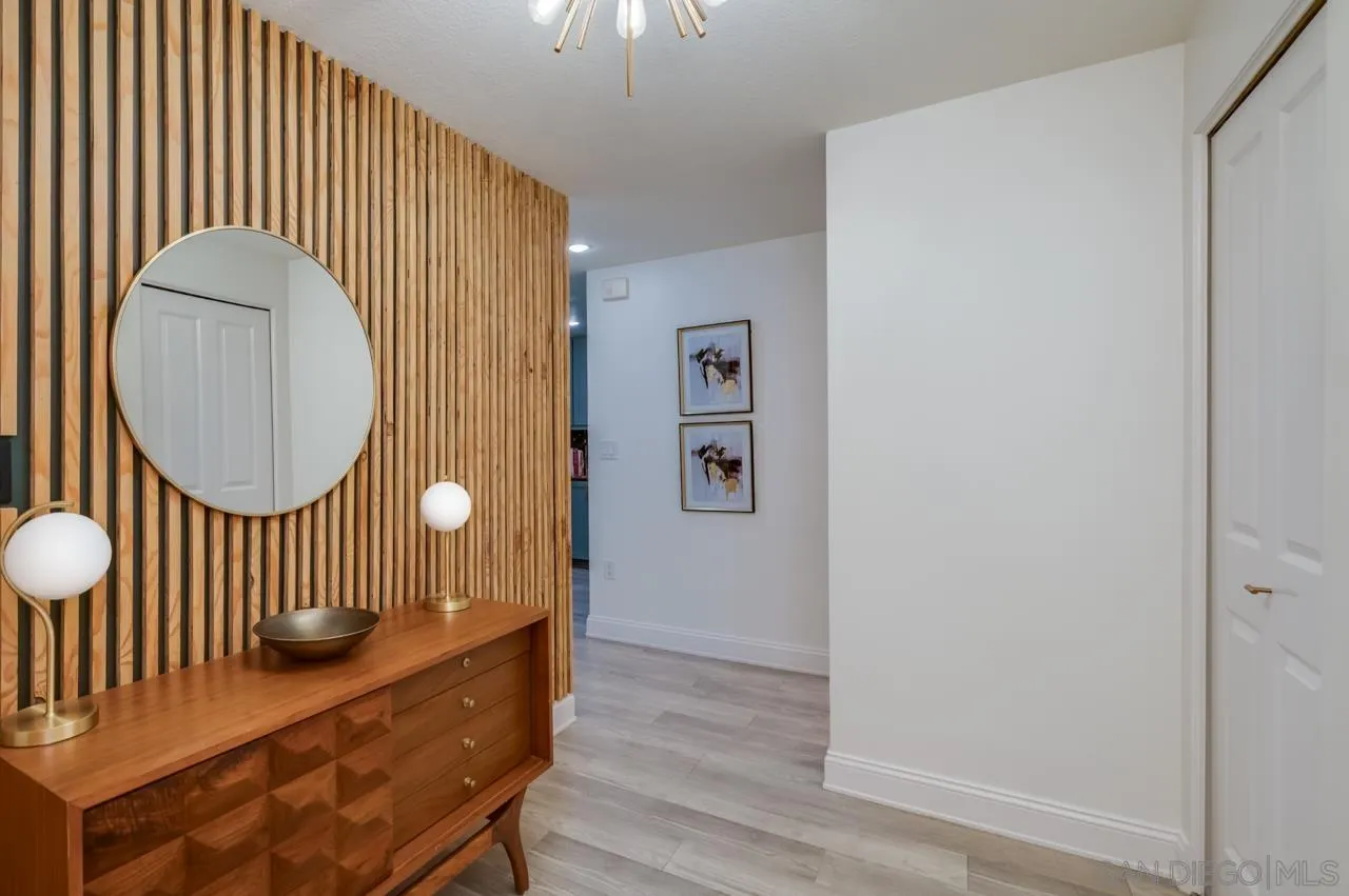 More Details about MLS # 250040861 : 850 BEECH ST UNIT 101
