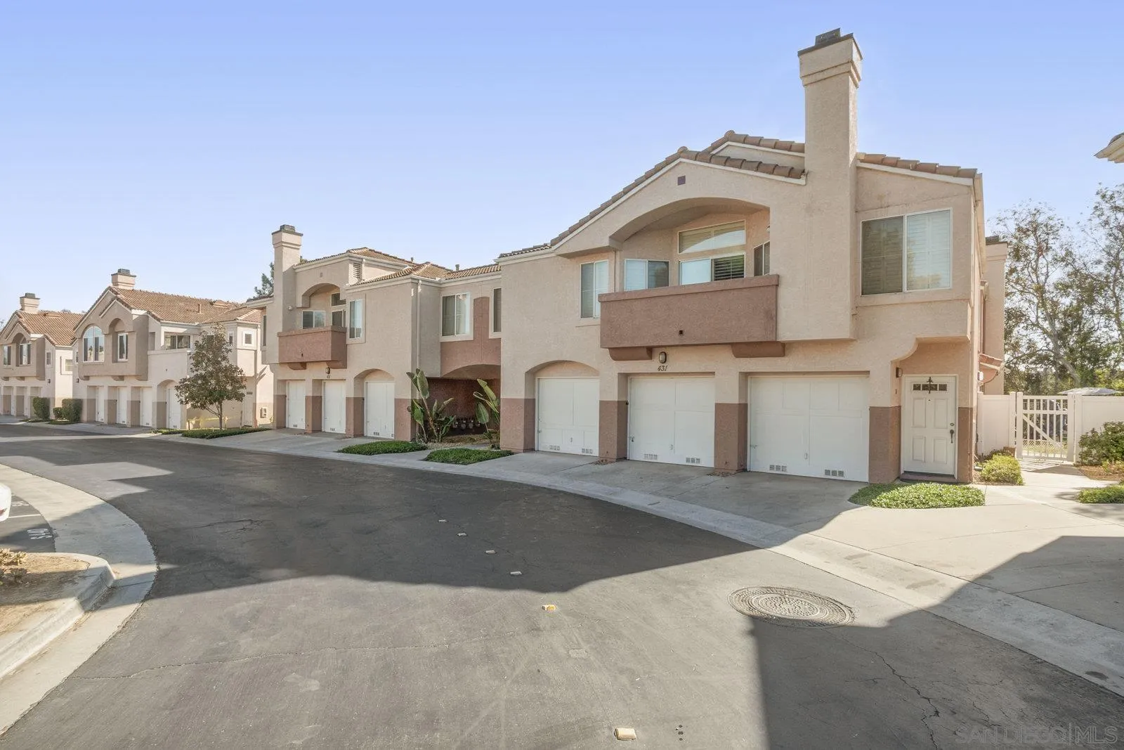 https://cdn.realtyfeed.com/cdn/127/250040873/dd4723a934309b3ea58a54a0ef38ed73.webp
