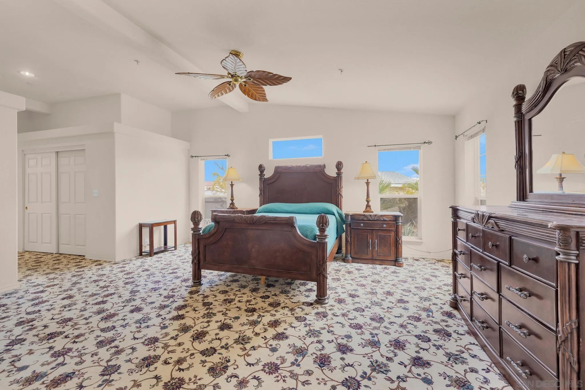 https://cdn.realtyfeed.com/cdn/127/250040877/e931a72a686cdc0694c6d5b89f05572d.webp