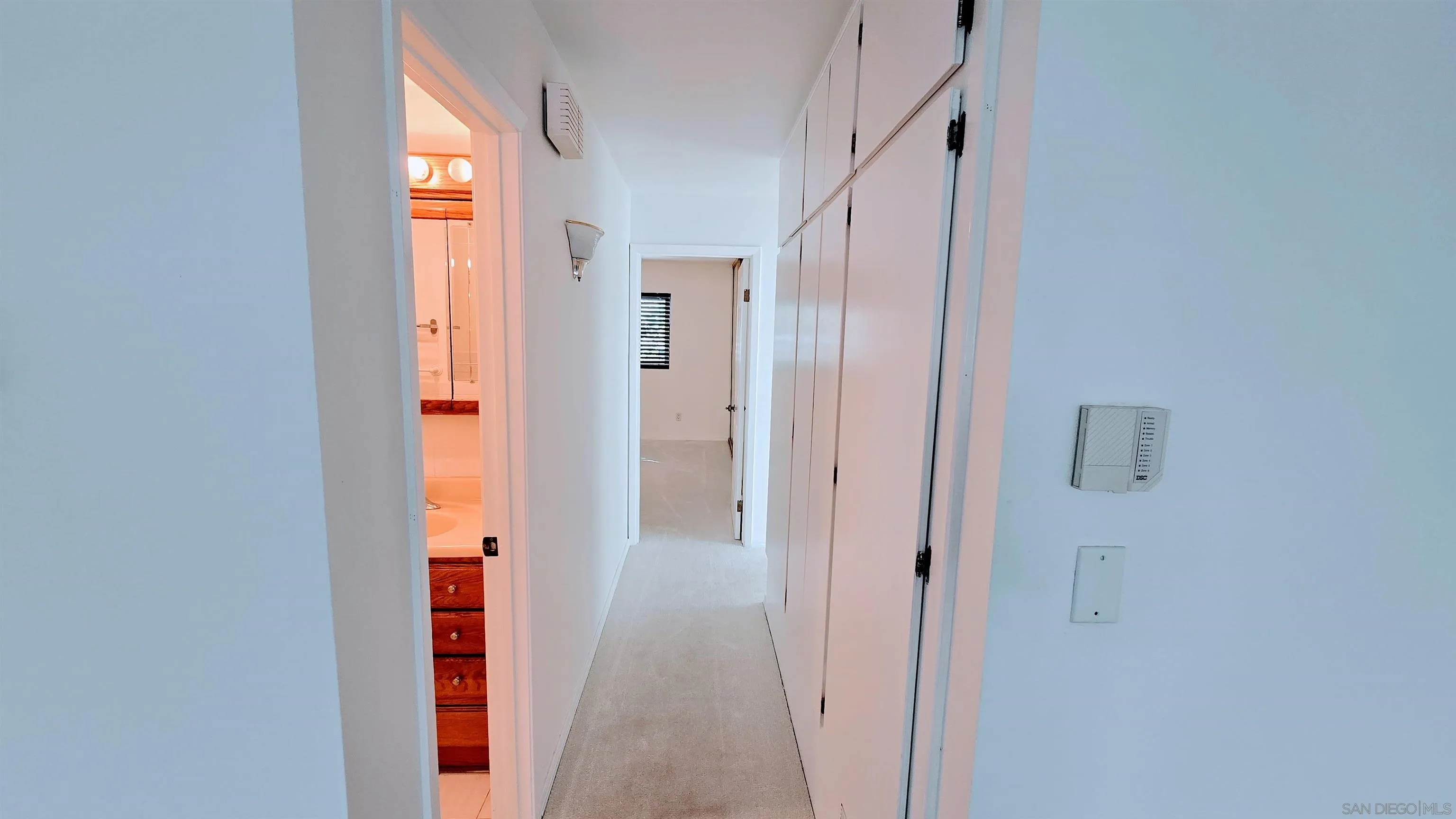 https://cdn.realtyfeed.com/cdn/127/250040881/96c72a6492b95a7ba8e486cb605669e6.webp