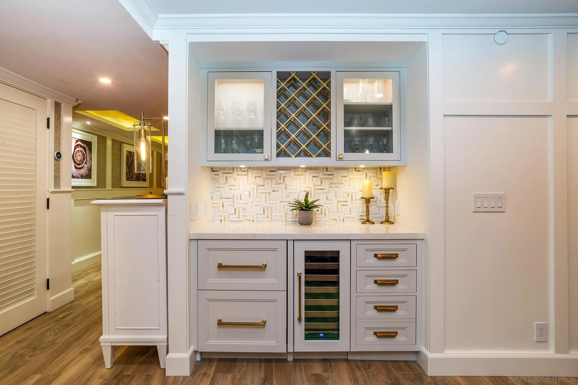 https://cdn.realtyfeed.com/cdn/127/250040889/964bb641fc91f57a588a0af1e2cb0d66.webp