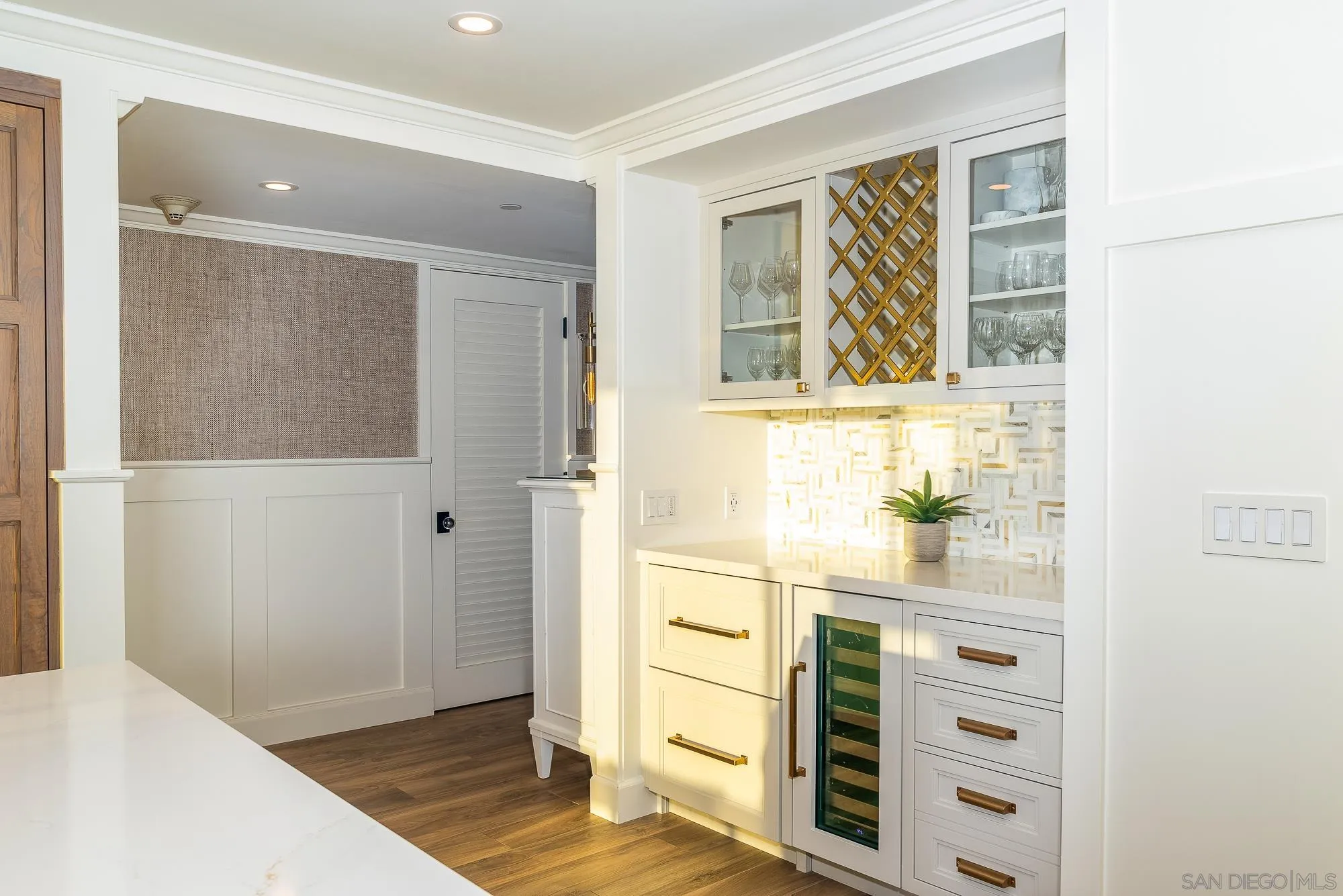 https://cdn.realtyfeed.com/cdn/127/250040889/d5d064a1d9ecf2f28563a6e84a2a7f2e.webp