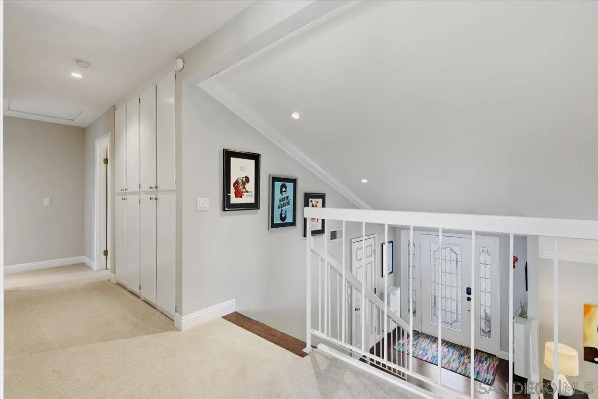 https://cdn.realtyfeed.com/cdn/127/250040892/2cfd1f339a4d1d12169204563518cff3.webp