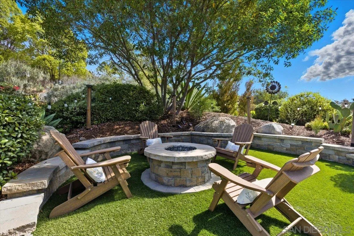 https://cdn.realtyfeed.com/cdn/127/250040892/ade986e5a5aeca77963cc678b62a91b4.webp
