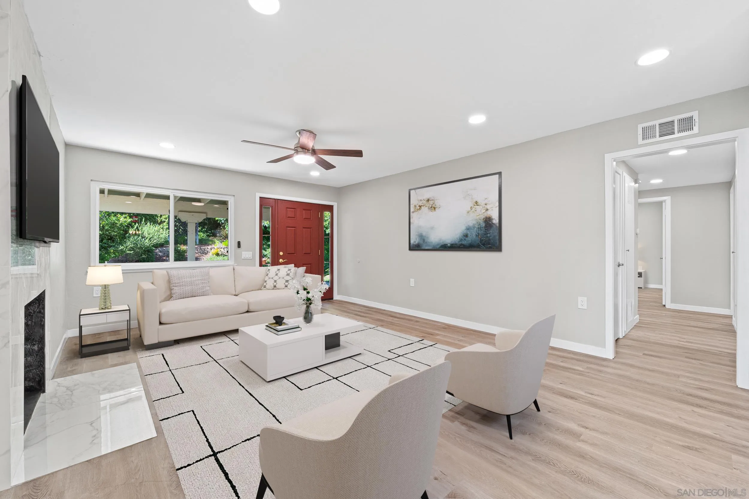Photo #2: 250040893 Listing 