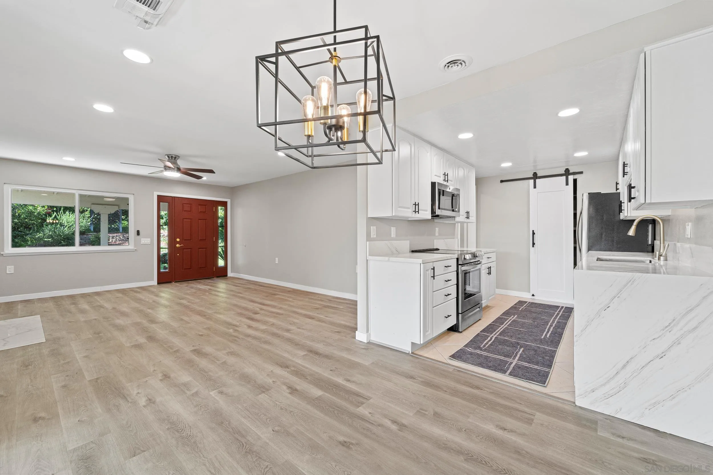 Photo #5: 250040893 Listing 