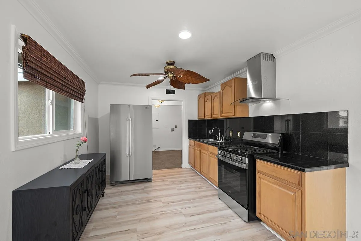https://cdn.realtyfeed.com/cdn/127/250040898/13fdd6994355ff973e31f53bbf6374d8.webp