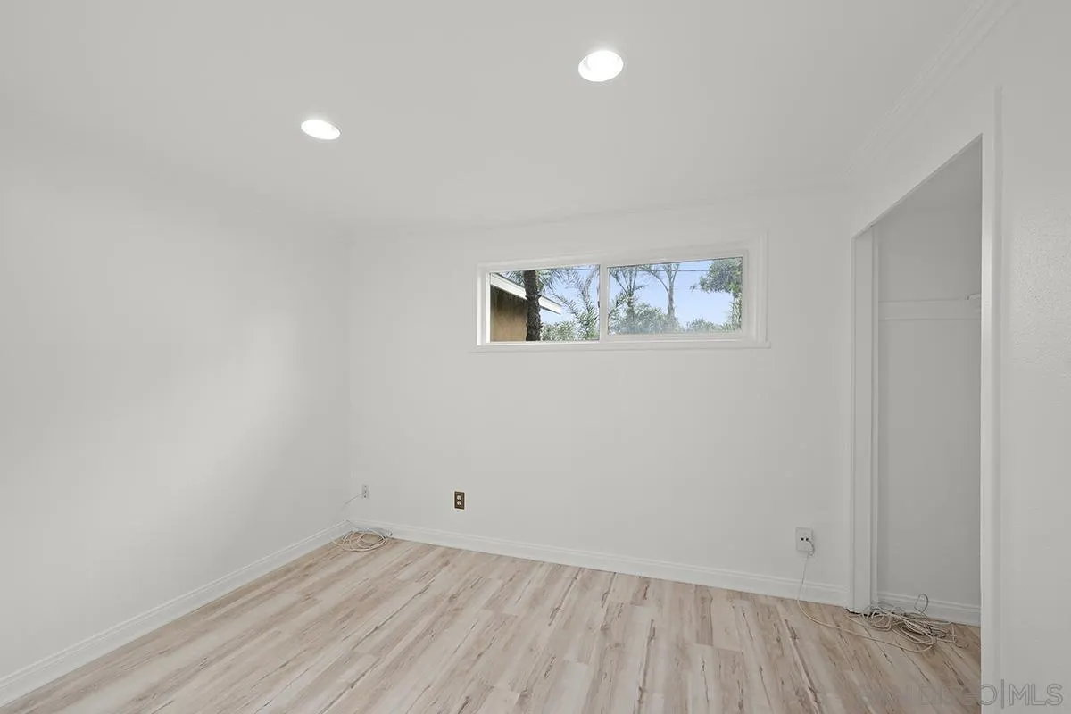 https://cdn.realtyfeed.com/cdn/127/250040898/9a939f702f8f028a3341e35d275e2059.webp