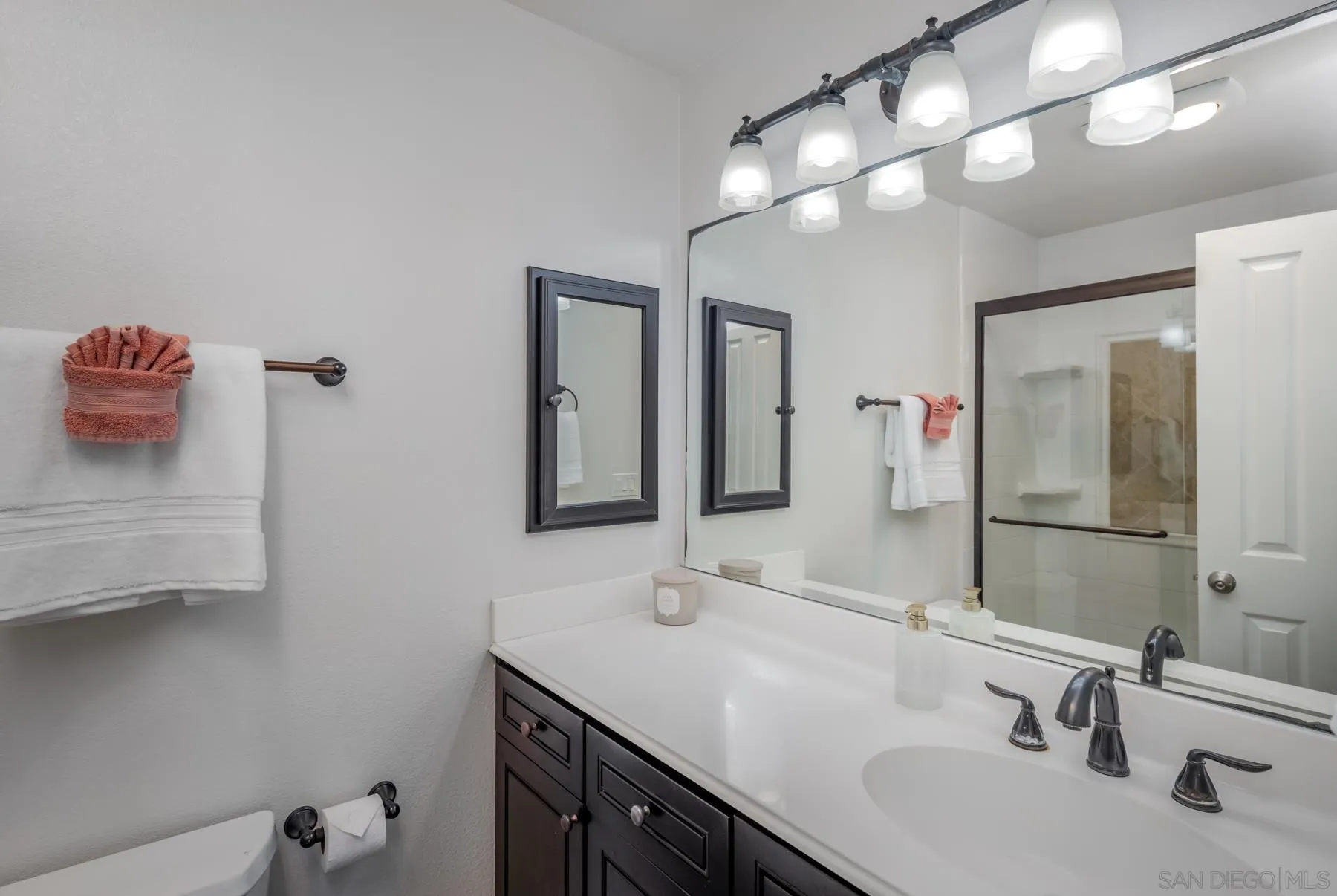 https://cdn.realtyfeed.com/cdn/127/250040899/fda00d8252b9cc8702650485df71b6ac.webp