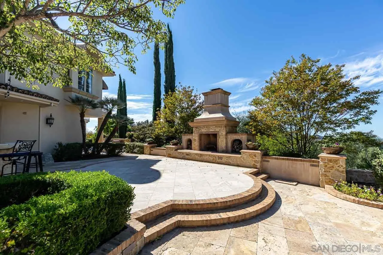 https://cdn.realtyfeed.com/cdn/127/250040911/0a651bafd378aaba0b227b1aa91e7320.webp