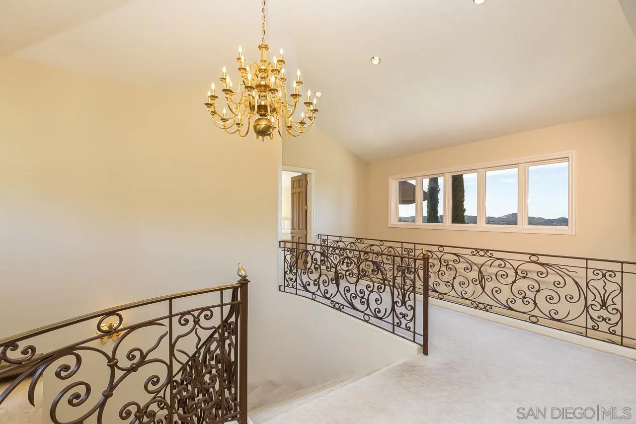 https://cdn.realtyfeed.com/cdn/127/250040911/6c7d398fdd966a86fb2267f8a952a066.webp