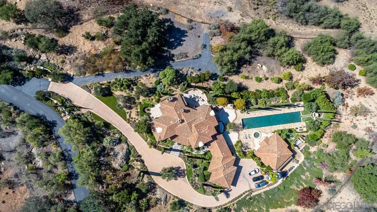 https://cdn.realtyfeed.com/cdn/127/250040911/8108804ce635b71e1d71cdbde8cbb86b.webp