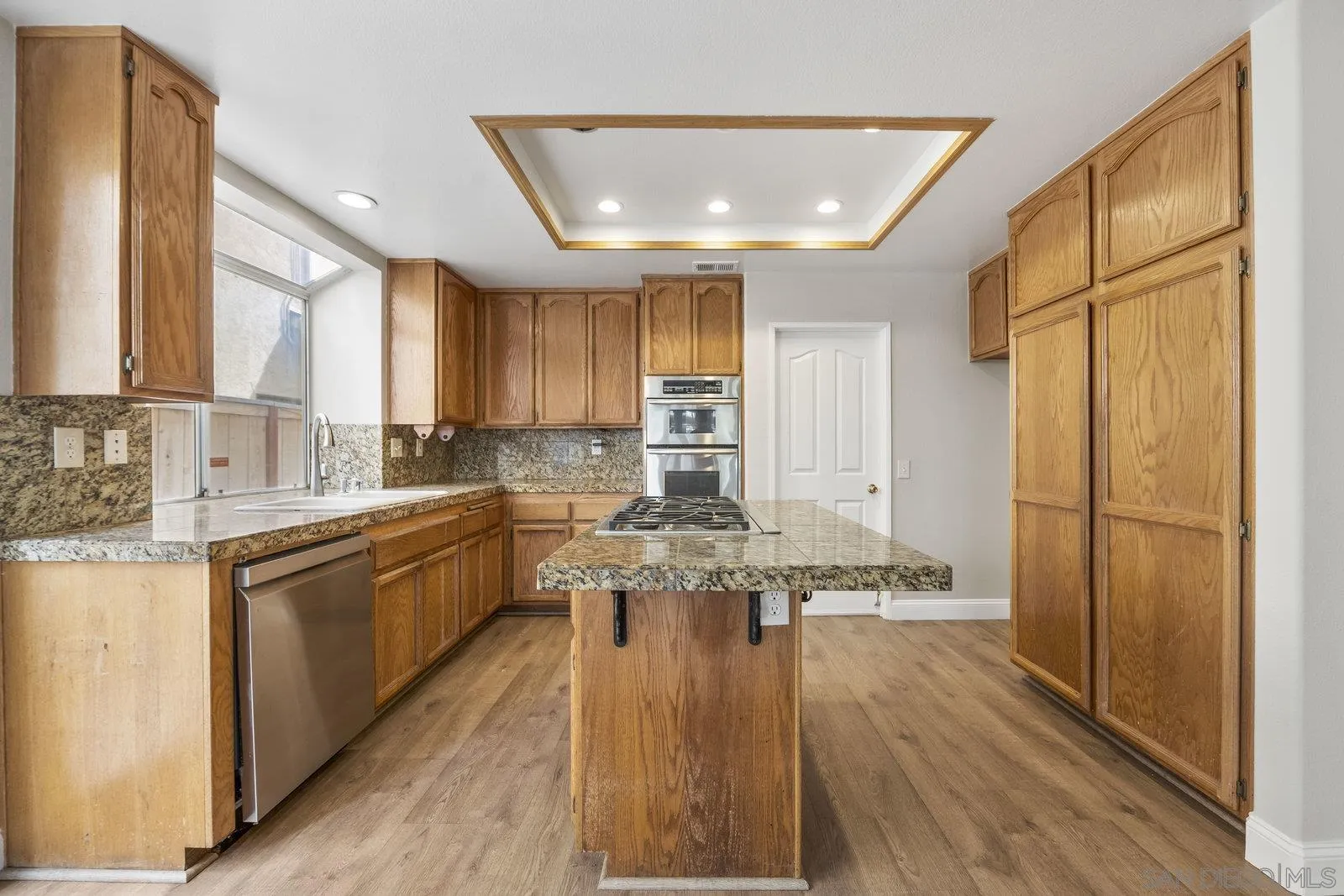 https://cdn.realtyfeed.com/cdn/127/250040913/3b56f17f9987116f225c86aa0fdbaed5.webp
