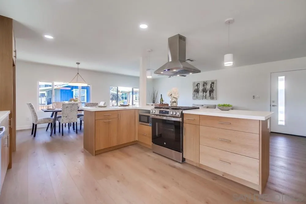https://cdn.realtyfeed.com/cdn/127/250040918/64a092451a9a5e484522720c7653e2ff.webp