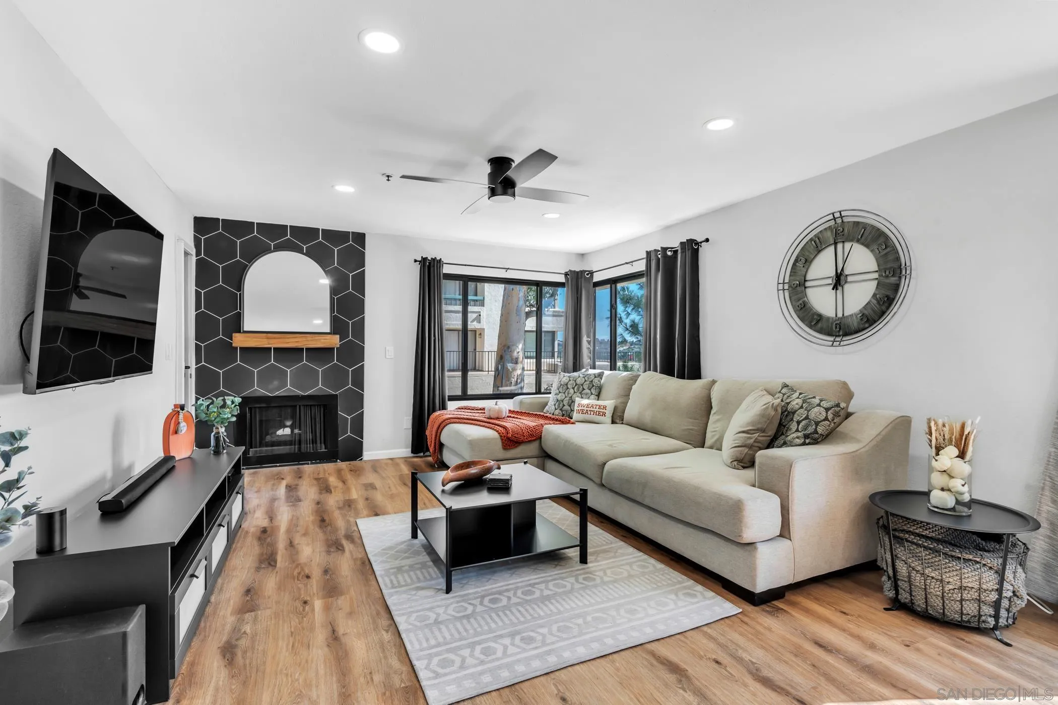 https://cdn.realtyfeed.com/cdn/127/250040920/35f50a89e0ab73571a07c38244faf40a.webp