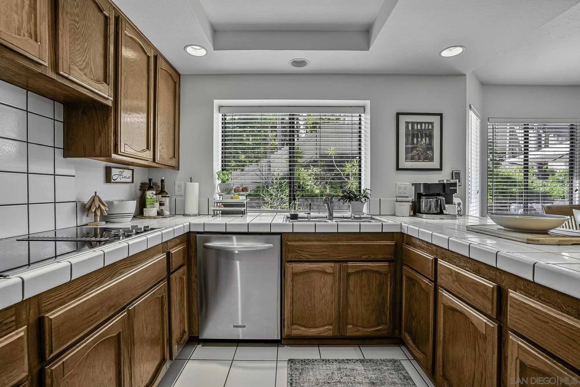 https://cdn.realtyfeed.com/cdn/127/250040929/251c44b31ebd1e91e8510b0dab29538d.webp
