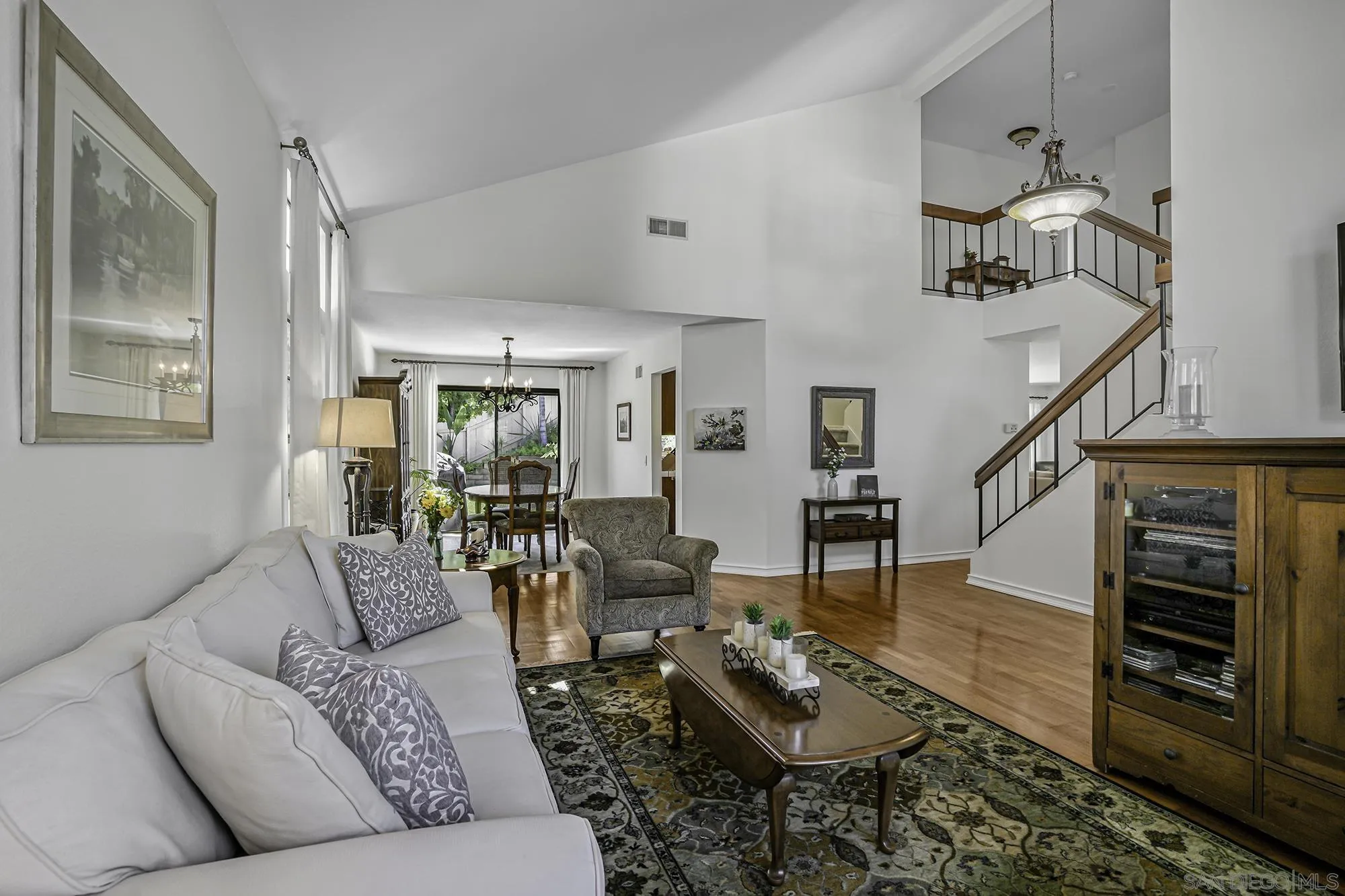 https://cdn.realtyfeed.com/cdn/127/250040929/f58a58ca42d5230a51444d3f6a674288.webp