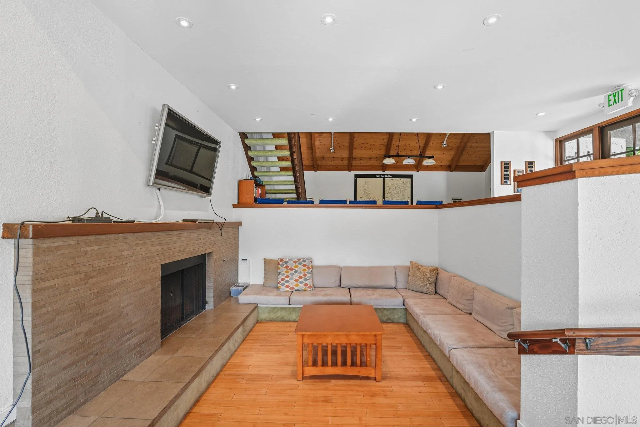 https://cdn.realtyfeed.com/cdn/127/250040930/a22c15762a9bcd6a3f333dcb6920519c.webp