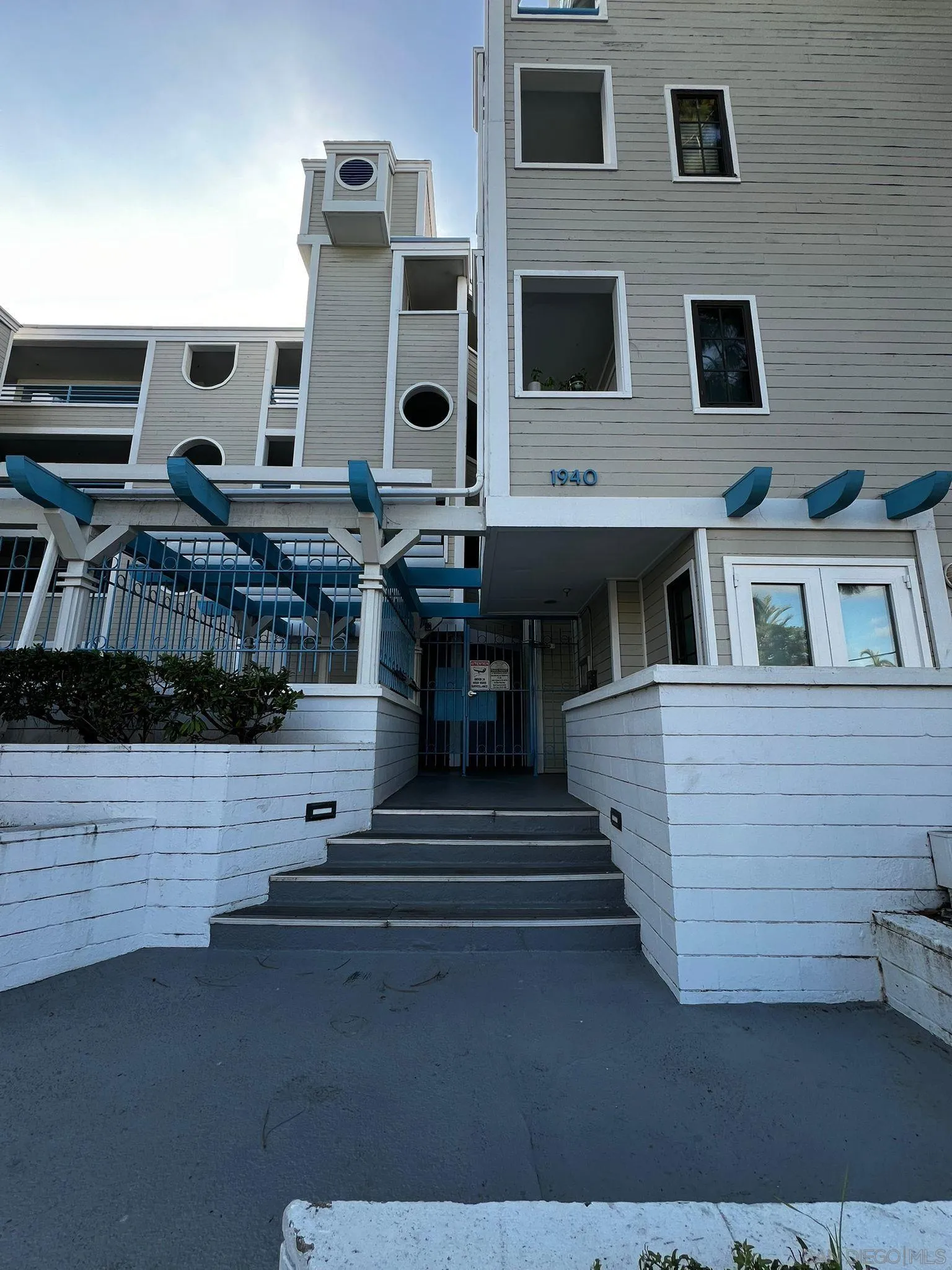 Photo #18: 250040931 Listing: Photo #18