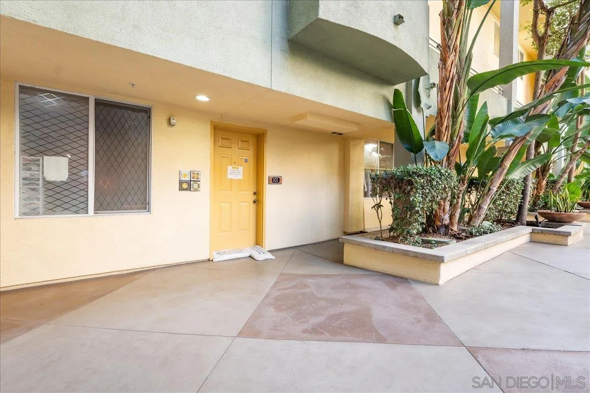 https://cdn.realtyfeed.com/cdn/127/250040933/37a1ac0c174f003c97b6552a014739b1.webp