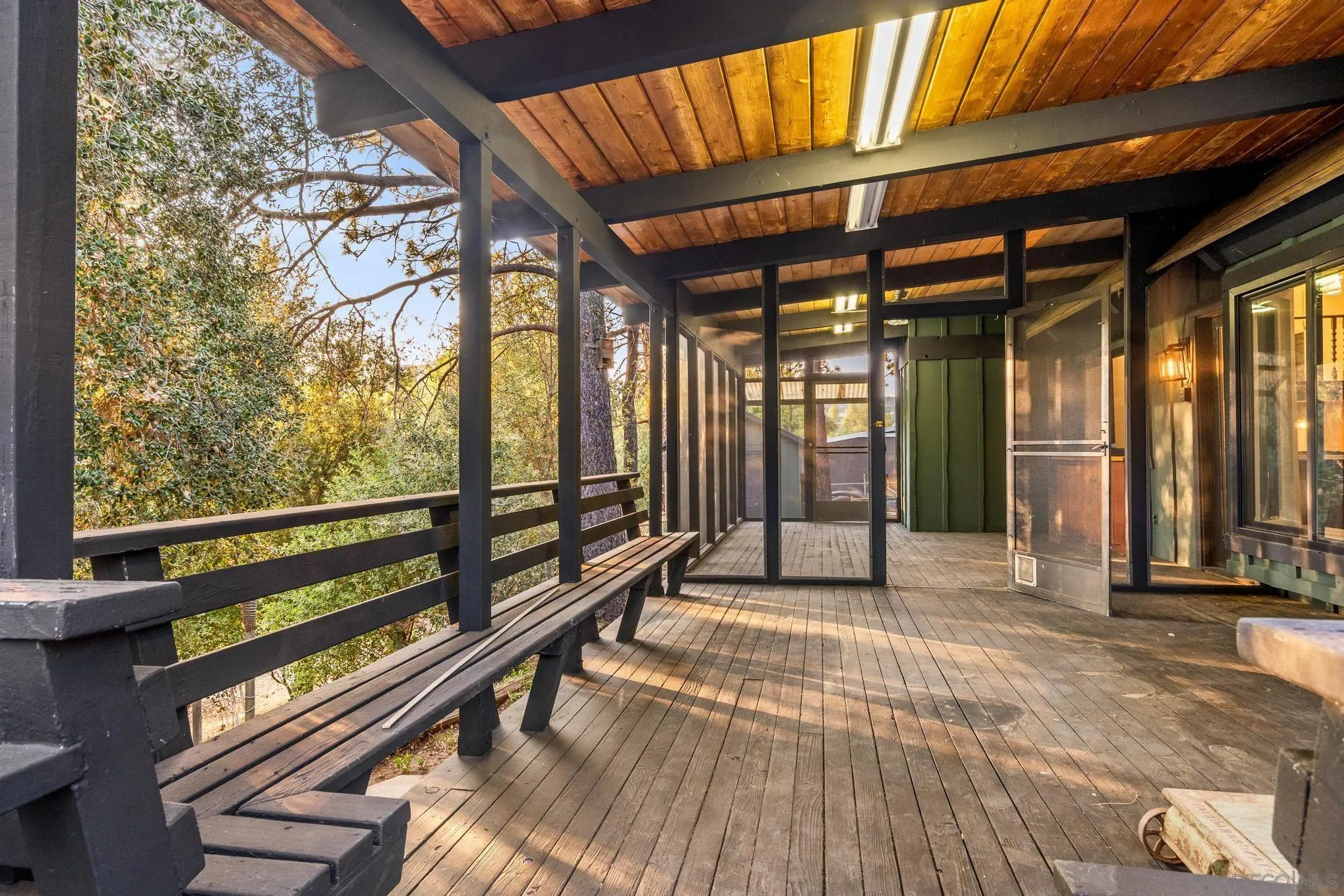 https://cdn.realtyfeed.com/cdn/127/250040940/b1c0435b80fcabbeedec508643256f4d.webp