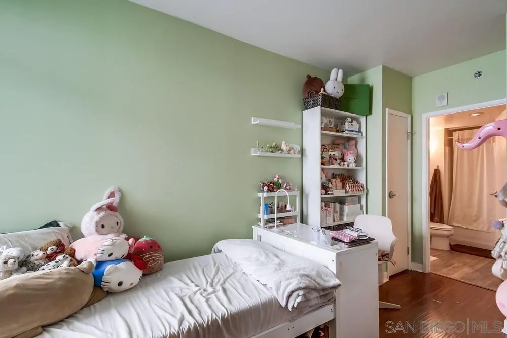 https://cdn.realtyfeed.com/cdn/127/250040945/a4aa28ab4c306998d50944b7ba1fa975.webp