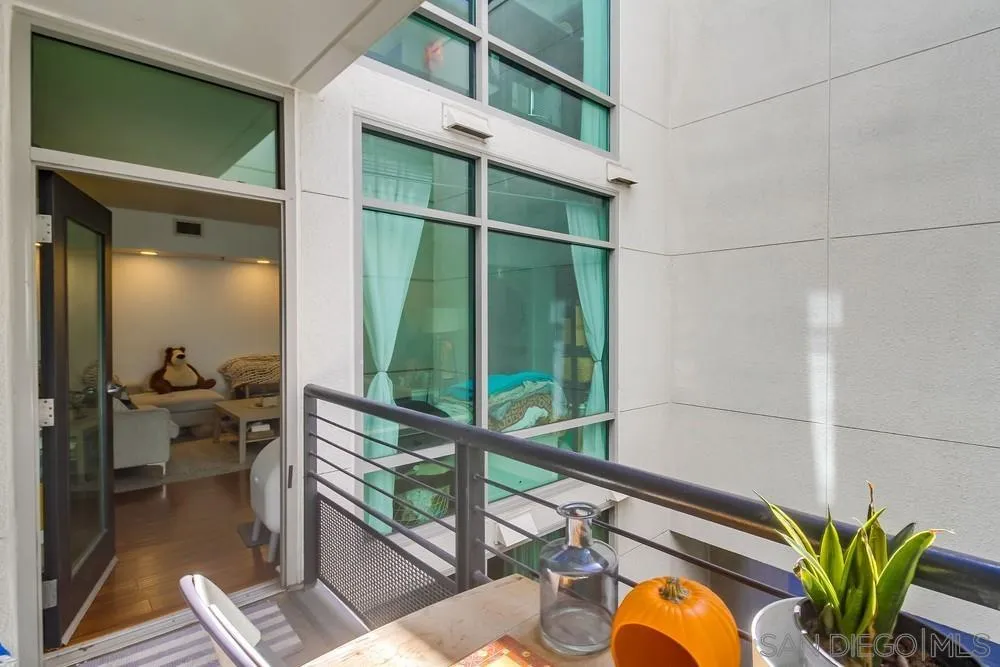 https://cdn.realtyfeed.com/cdn/127/250040945/aa35118c38927b621f95587f73909d41.webp