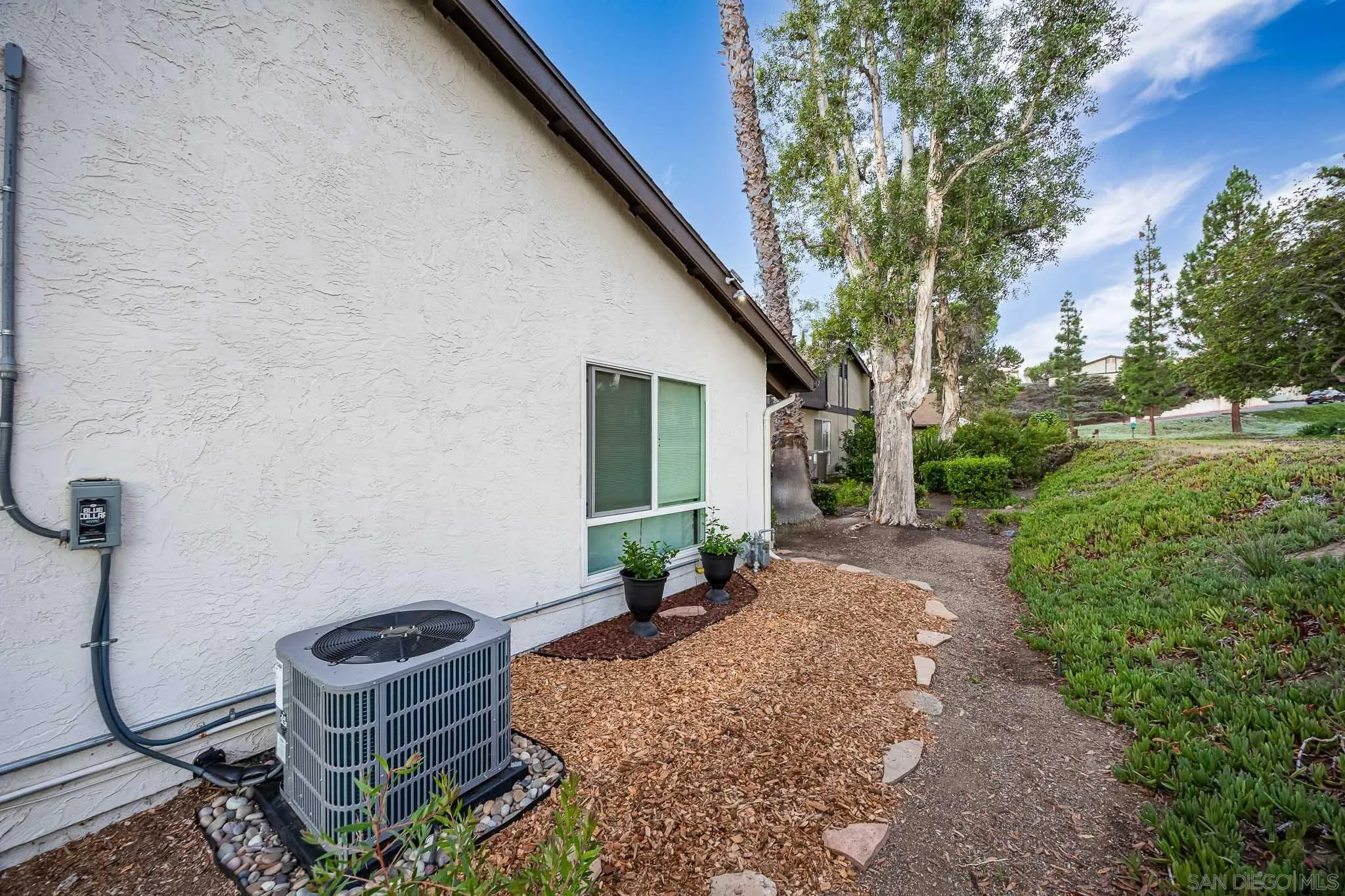 https://cdn.realtyfeed.com/cdn/127/250040948/3c1d855f82488ed62d120b02c2710f17.webp