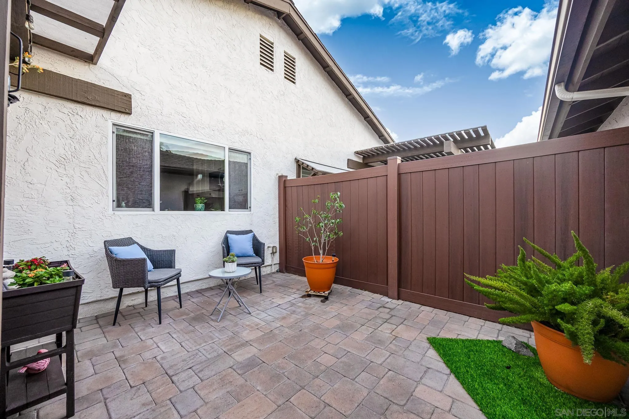 https://cdn.realtyfeed.com/cdn/127/250040948/9203bf0f4ae07d6f8d2f4be7f6fe791f.webp