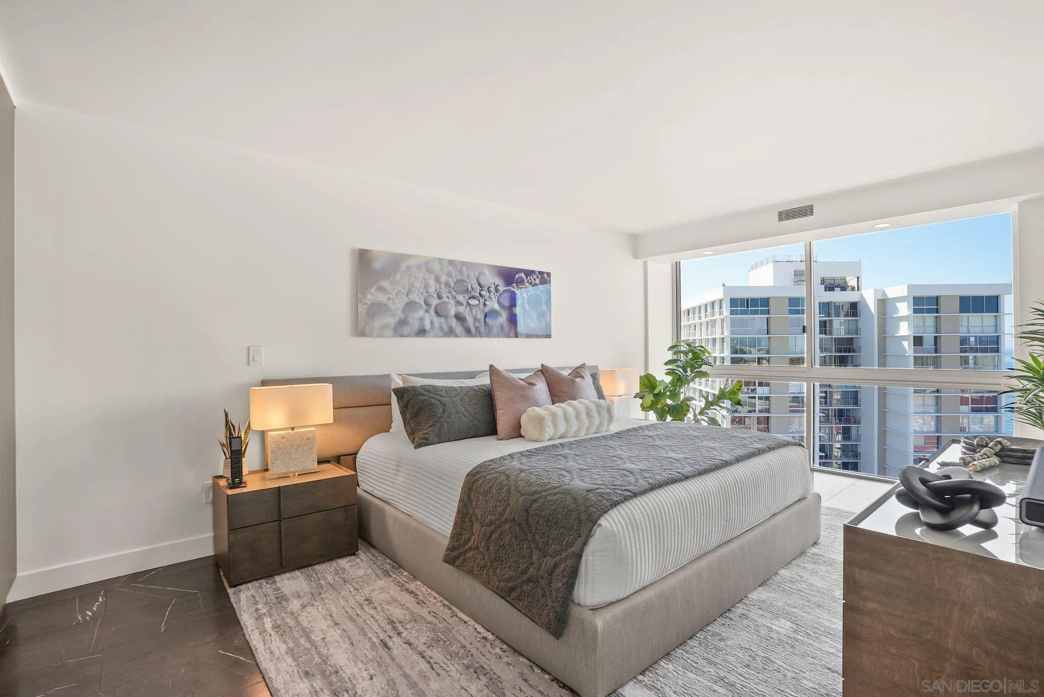 https://cdn.realtyfeed.com/cdn/127/250040950/cf7eb1b74c772f2066228255abb5b294.webp