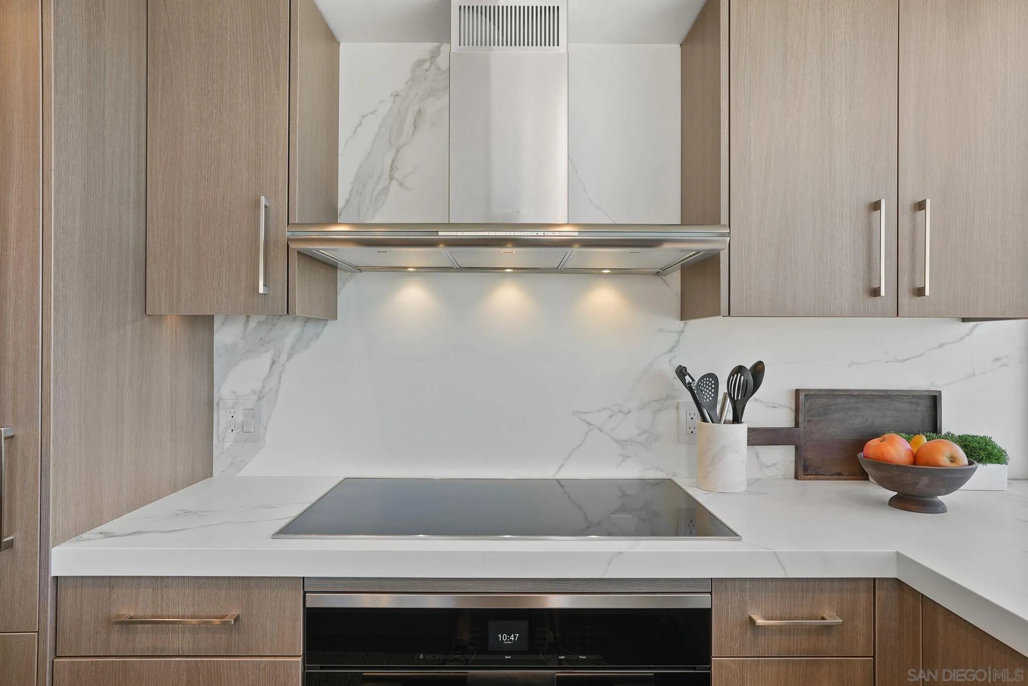 https://cdn.realtyfeed.com/cdn/127/250040950/d1e1c705c10ae52799f01cf6e7b9a191.webp