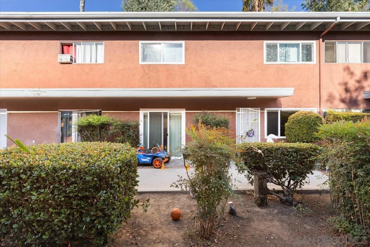 Photo #29: 250040951 Listing: Photo #29