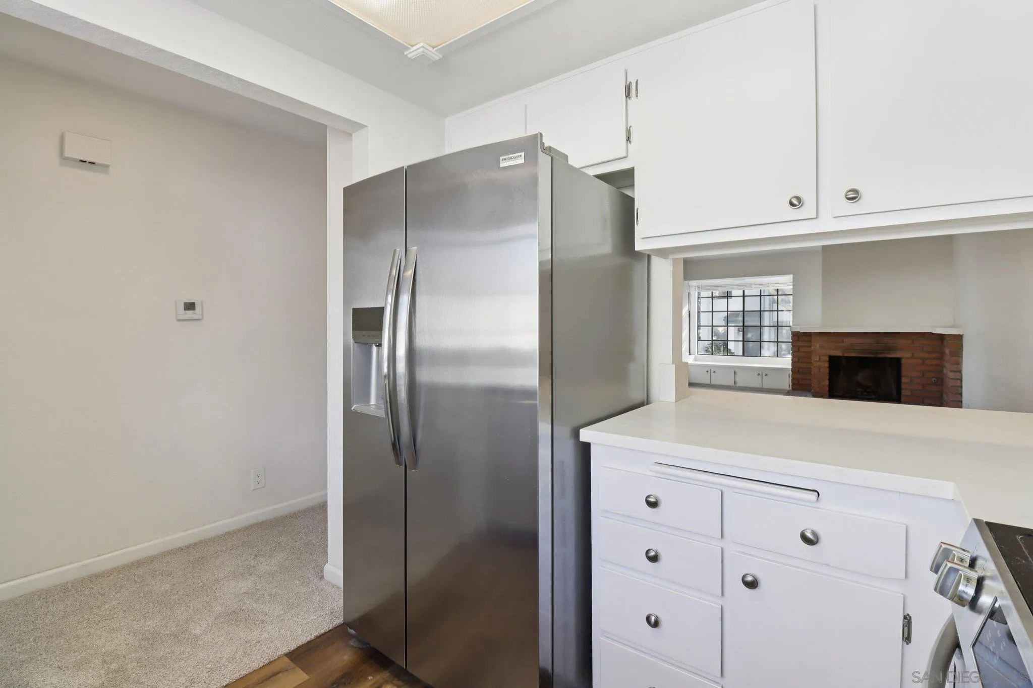 Photo #7: 250040954 Listing: Photo #7
