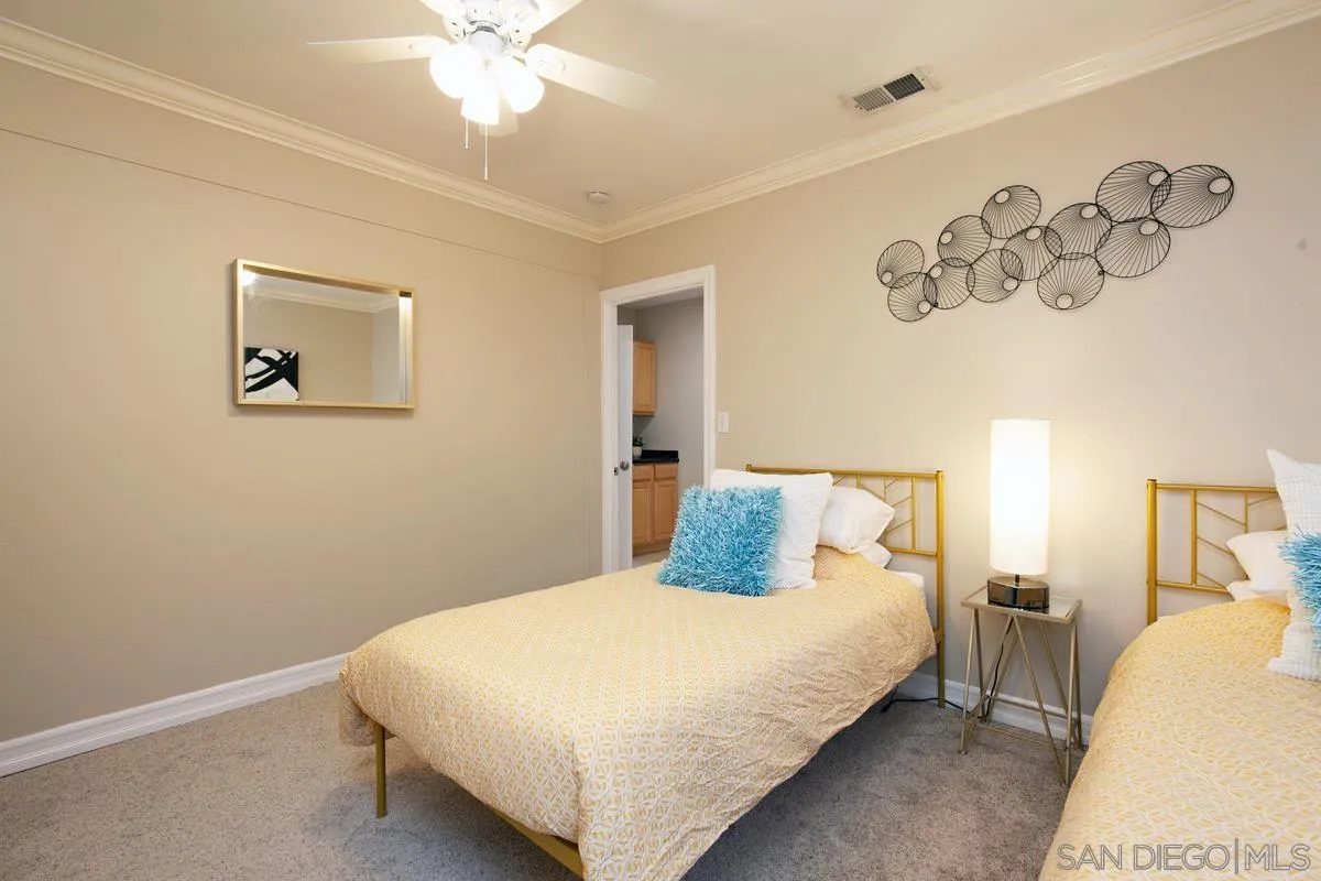 https://cdn.realtyfeed.com/cdn/127/250040960/4ff0c277880216fa27e76b90ce73a62b.webp