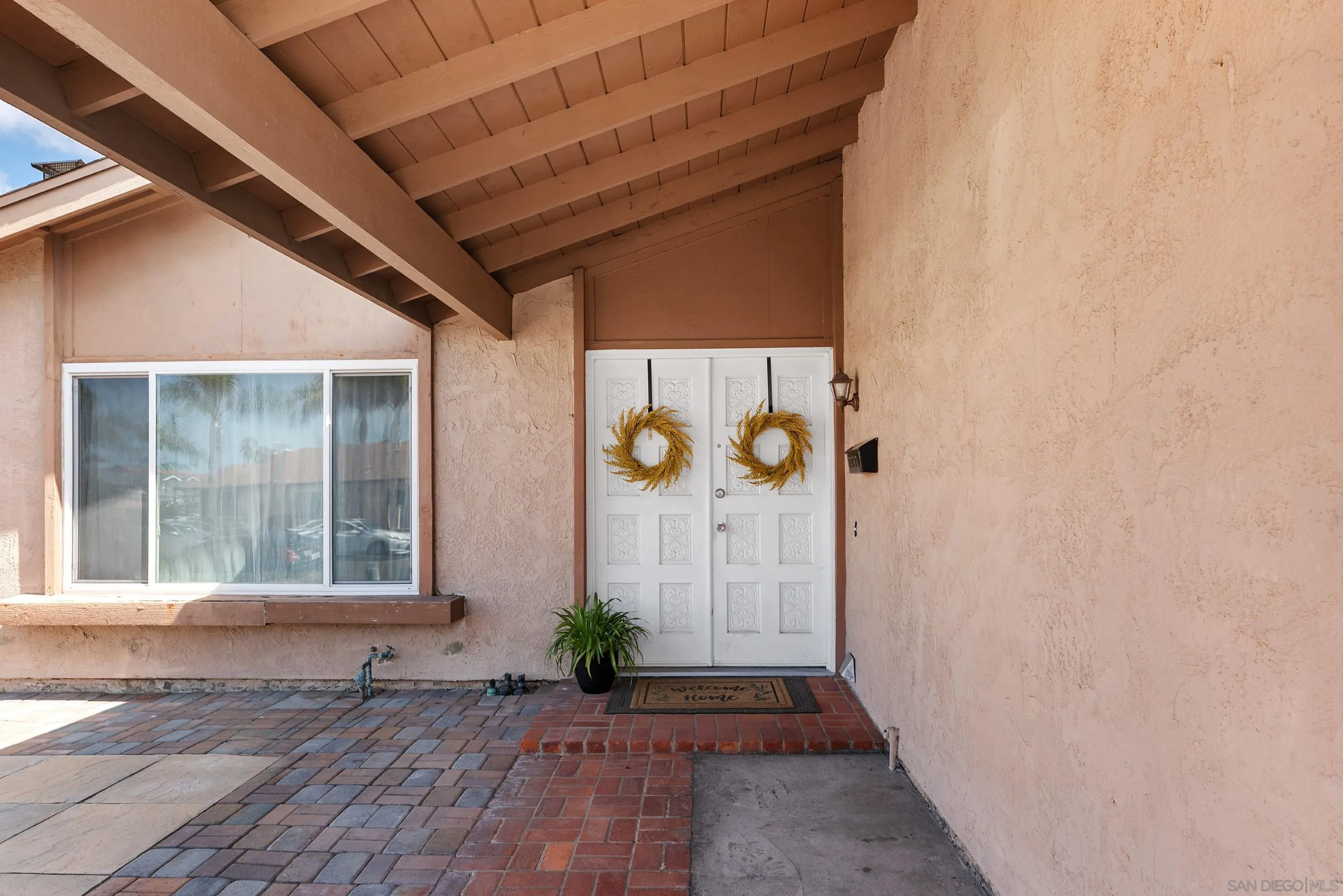 https://cdn.realtyfeed.com/cdn/127/250040962/11377f350b1f8d80377e9ef06622acb7.webp